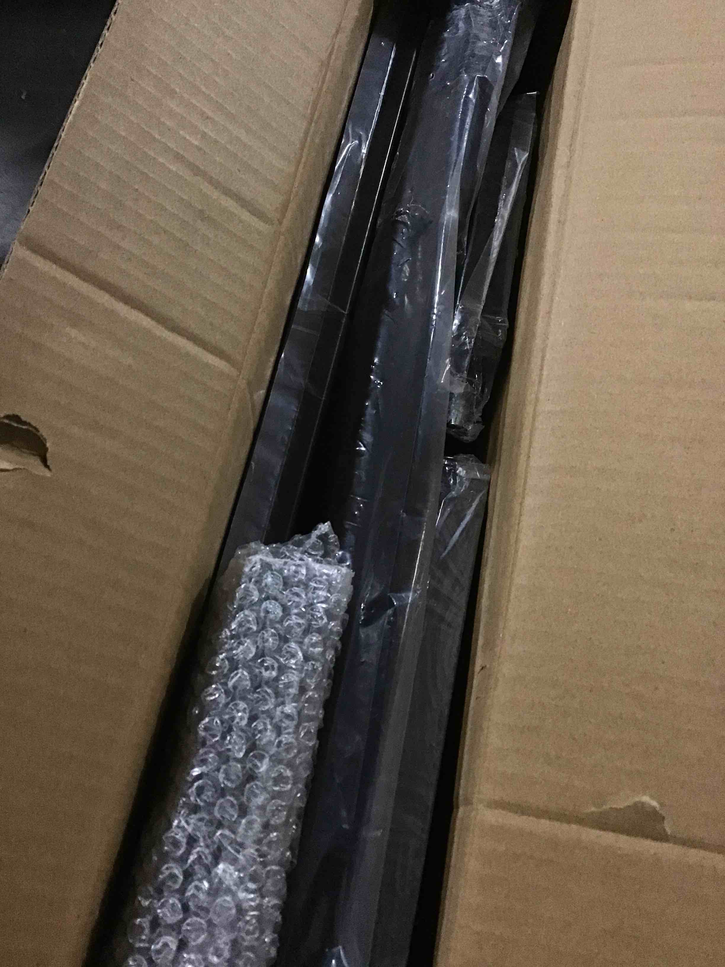 https://s3.amazonaws.com/lotting-images-prod/bidfta/PNK0438234_1730474365576.jpeg