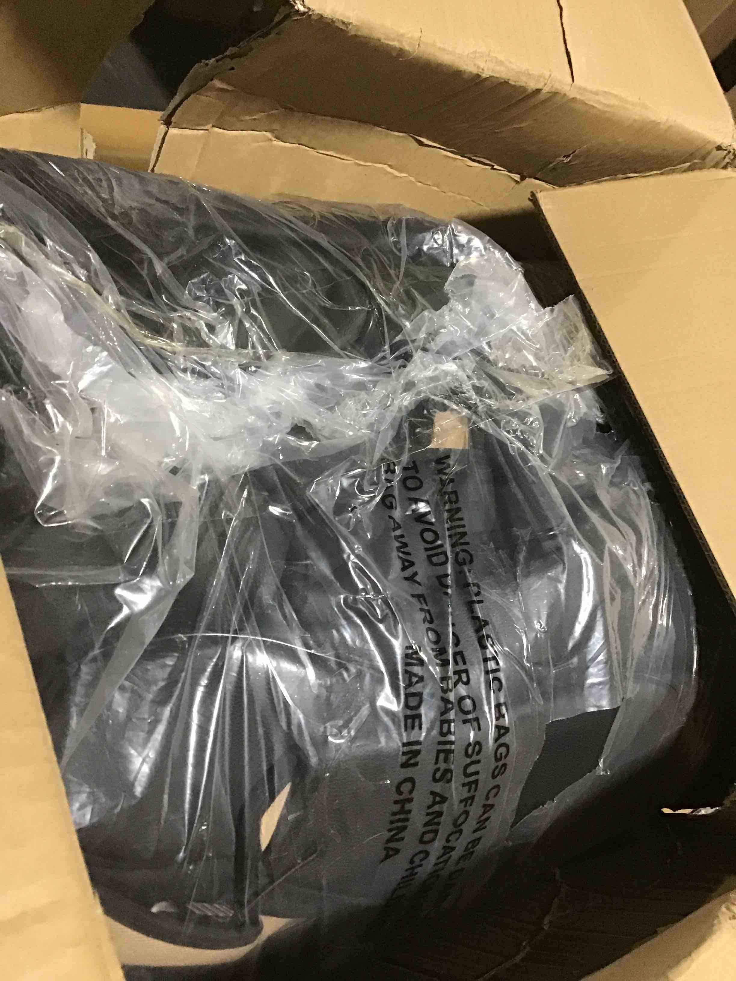 https://s3.amazonaws.com/lotting-images-prod/bidfta/PNK0438586_1730309440317.jpeg