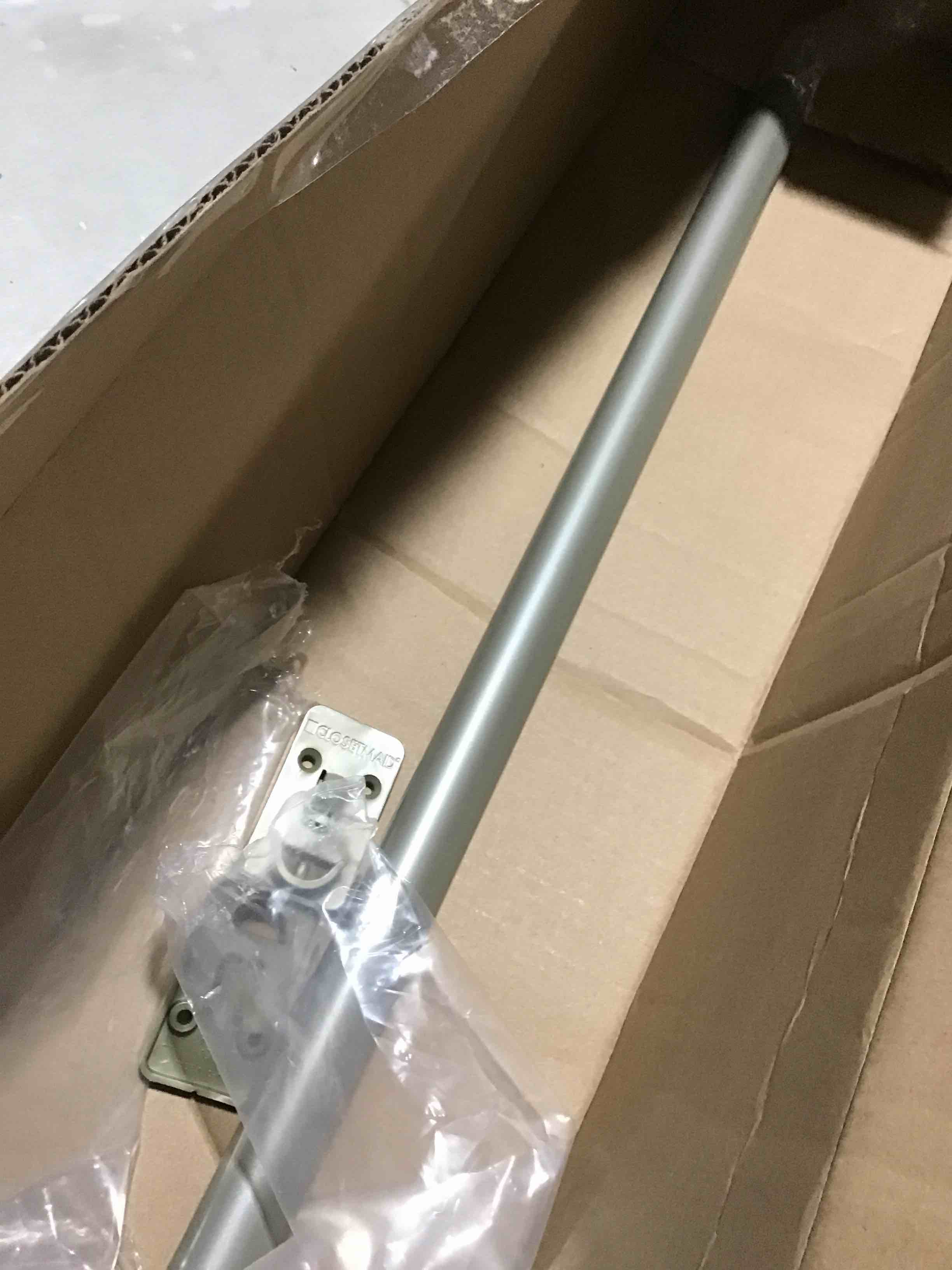 https://s3.amazonaws.com/lotting-images-prod/bidfta/PNK0438621_1730315118330.jpeg