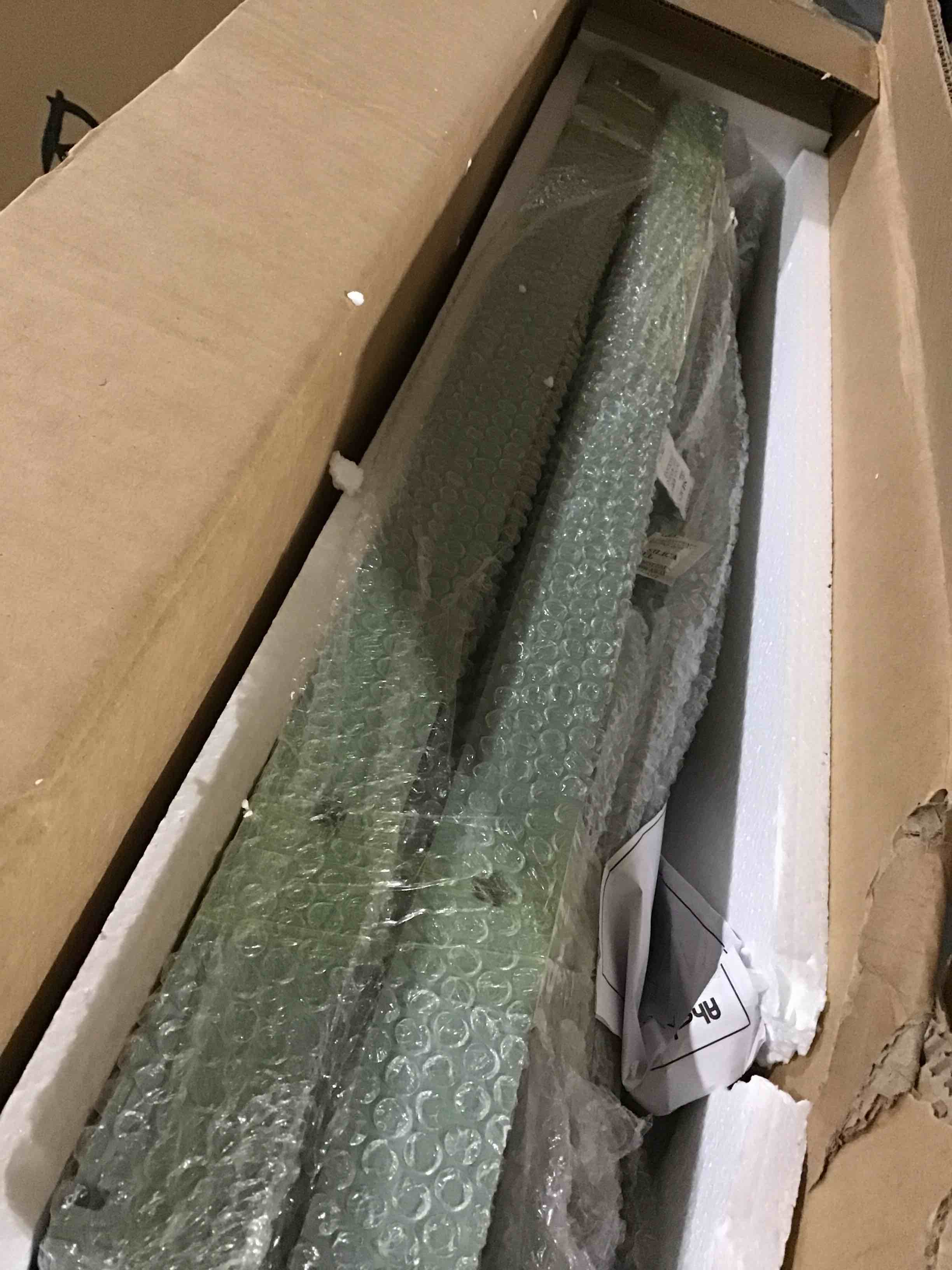 https://s3.amazonaws.com/lotting-images-prod/bidfta/PNK0439229_1729886088201.jpeg