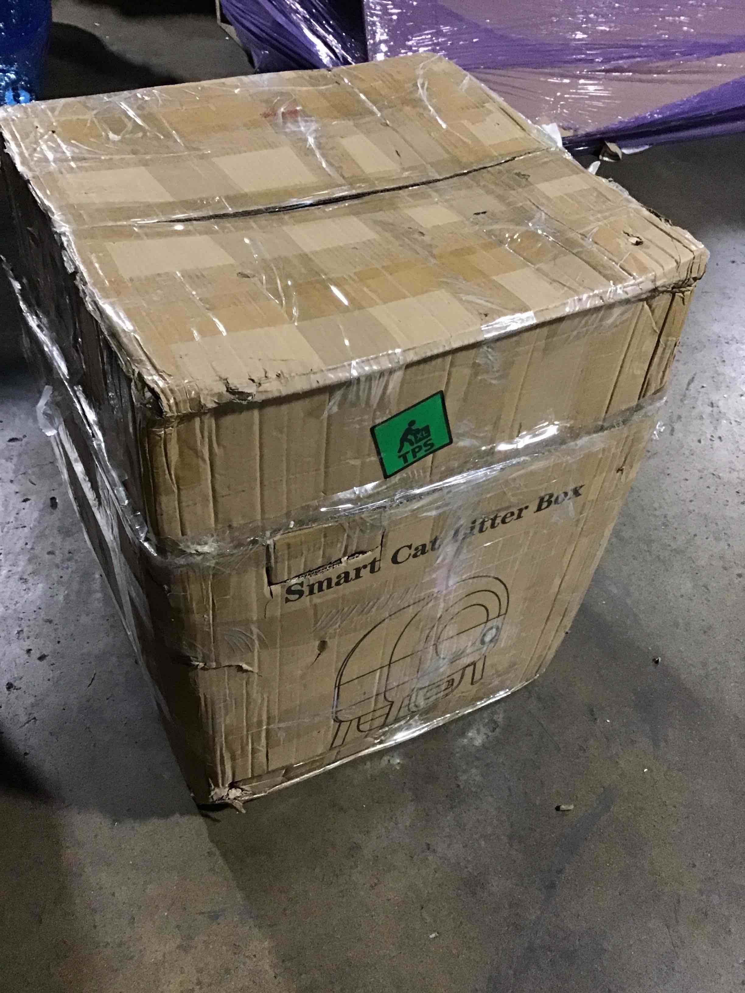 https://s3.amazonaws.com/lotting-images-prod/bidfta/PNK0439427_1729781145894.jpeg