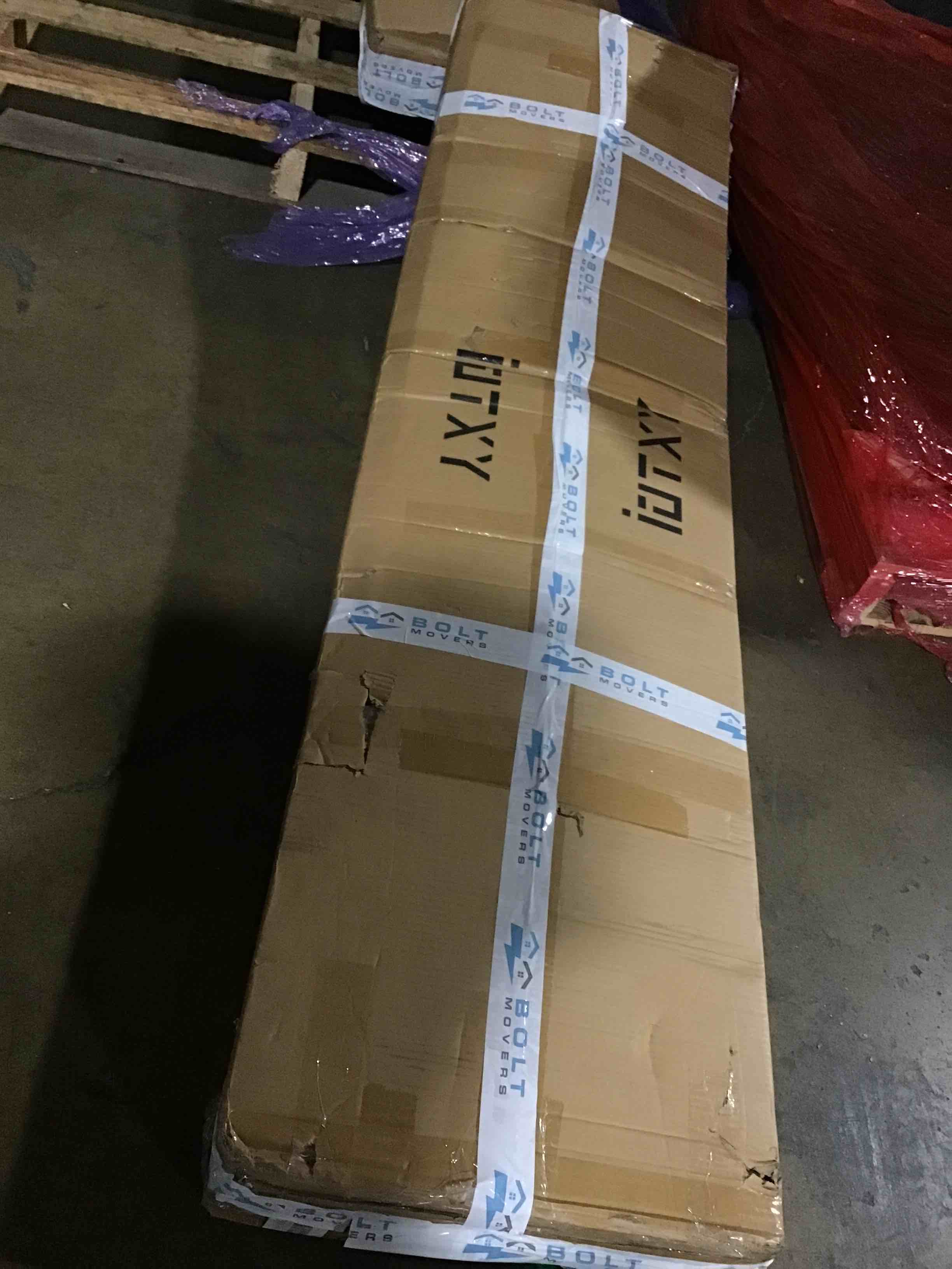 https://s3.amazonaws.com/lotting-images-prod/bidfta/PNK0439428_1729782014673.jpeg