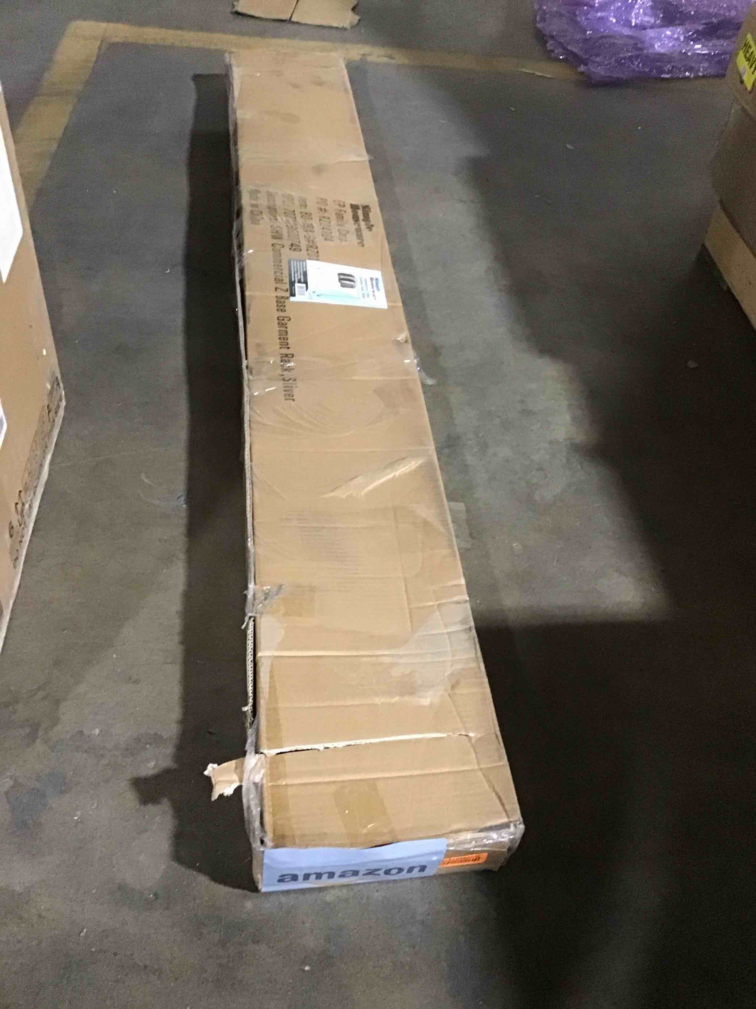 https://s3.amazonaws.com/lotting-images-prod/bidfta/PNK0439439_1729784707723.jpeg