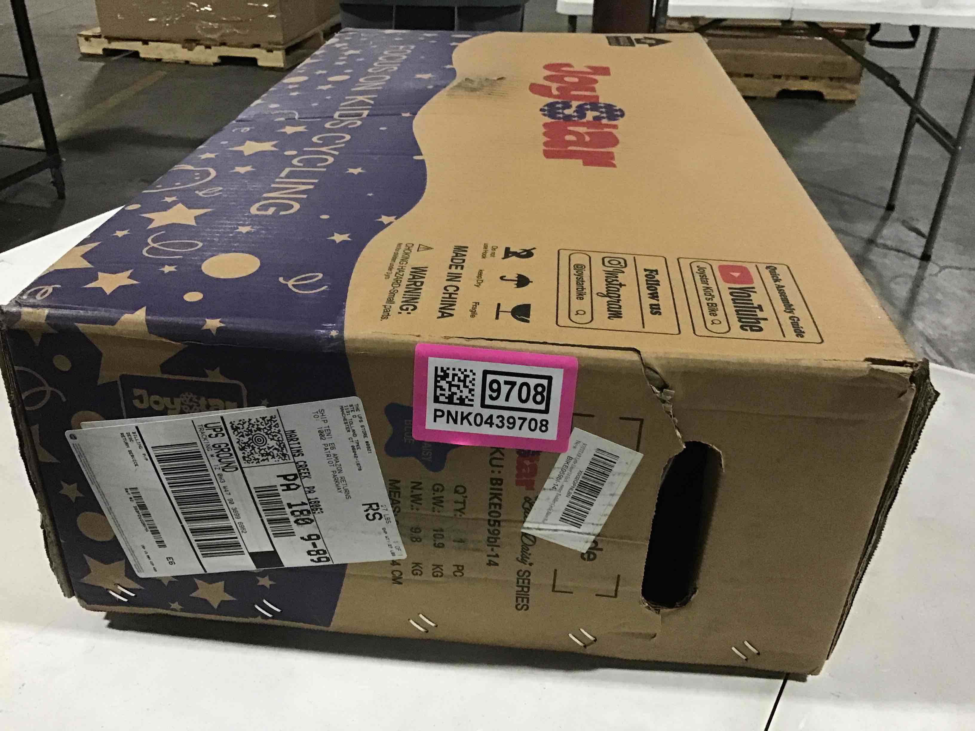 https://s3.amazonaws.com/lotting-images-prod/bidfta/PNK0439708_1729596883593.jpeg