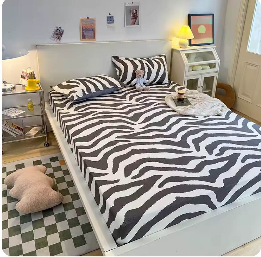 Zebra Print Soft Fitted Bed Sheet ( size unknown ) 