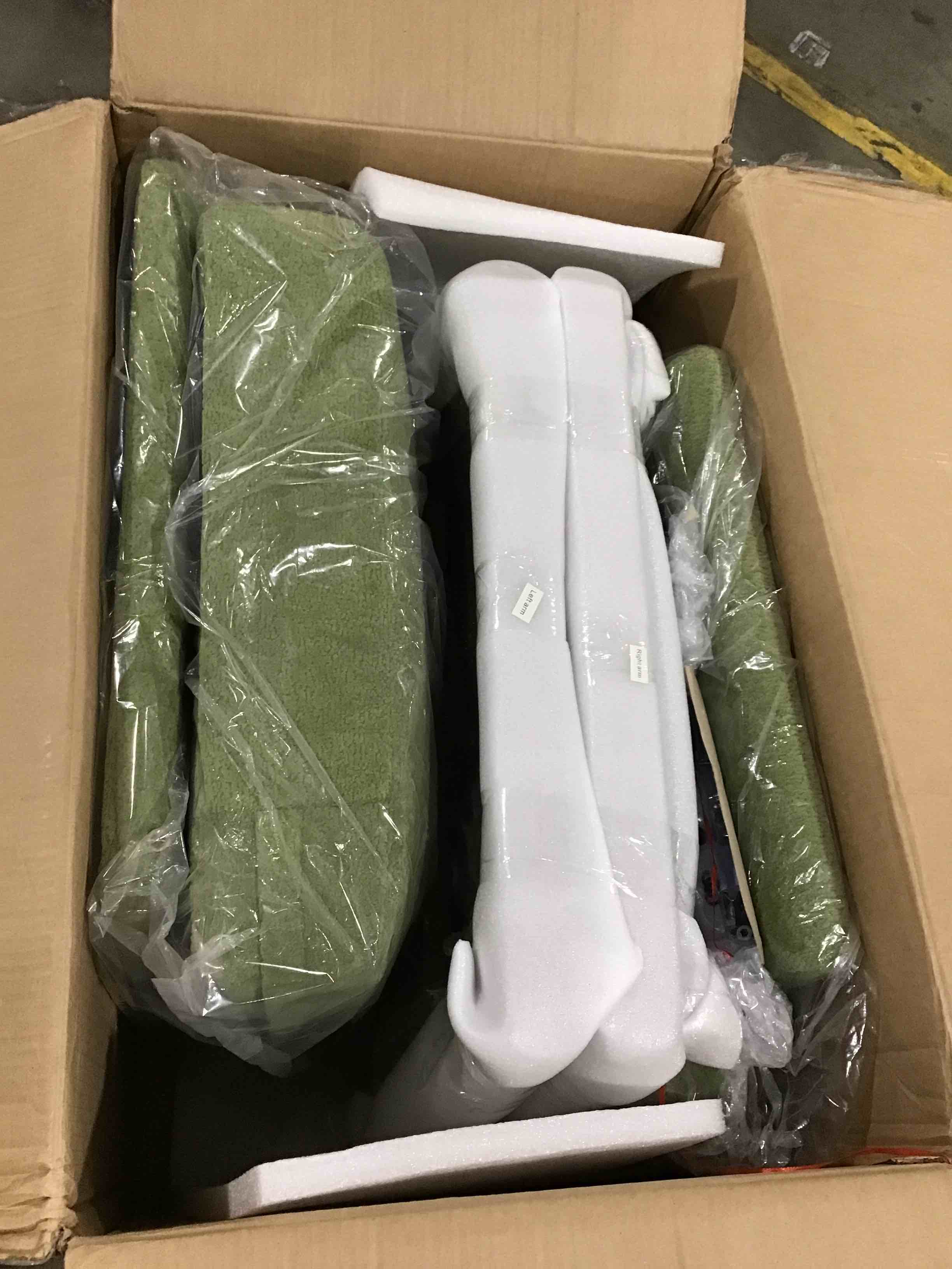 https://s3.amazonaws.com/lotting-images-prod/bidfta/PNK0440513_1733335012308.jpeg