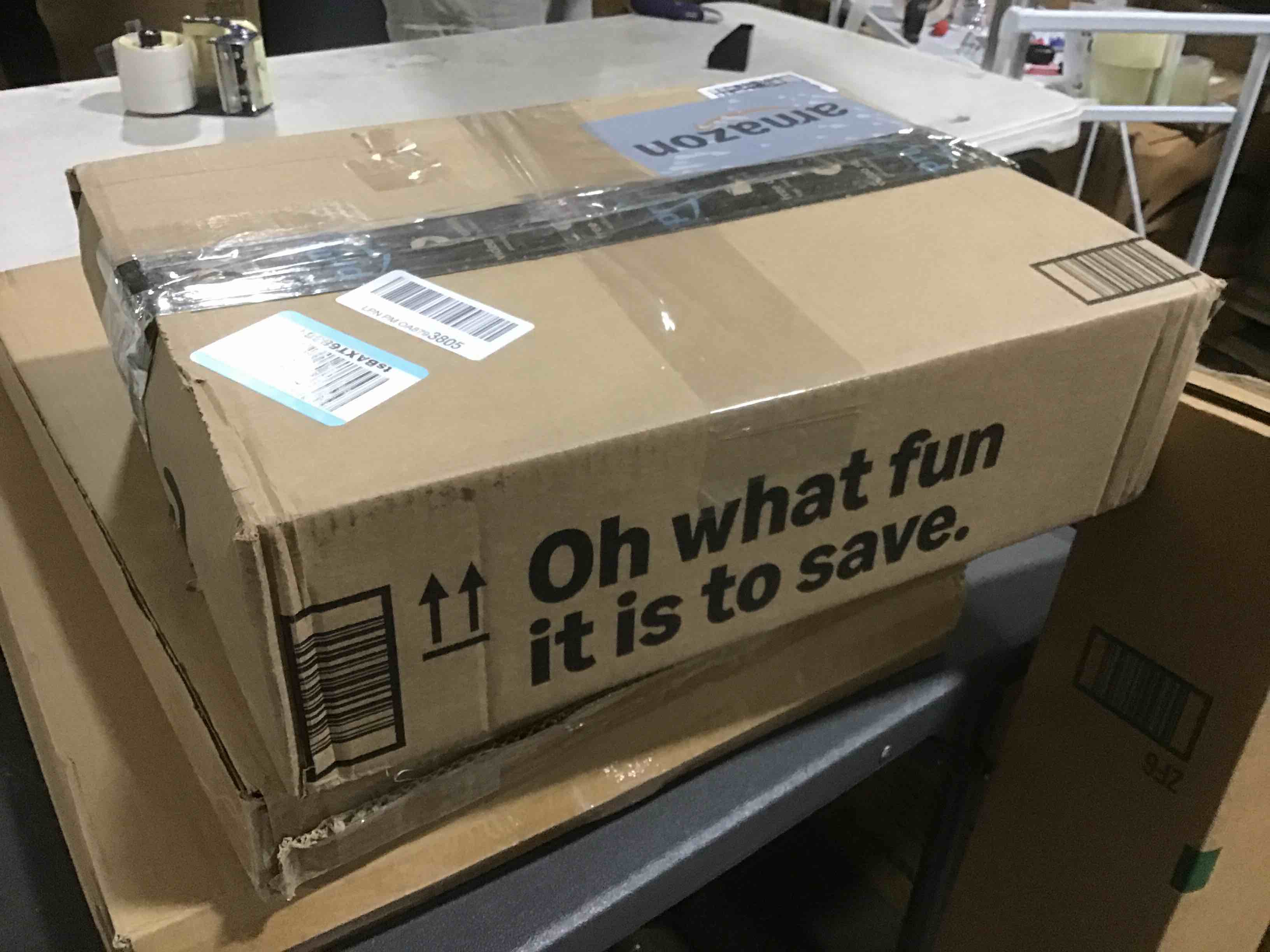 https://s3.amazonaws.com/lotting-images-prod/bidfta/PNK0440764_1732121562350.jpeg