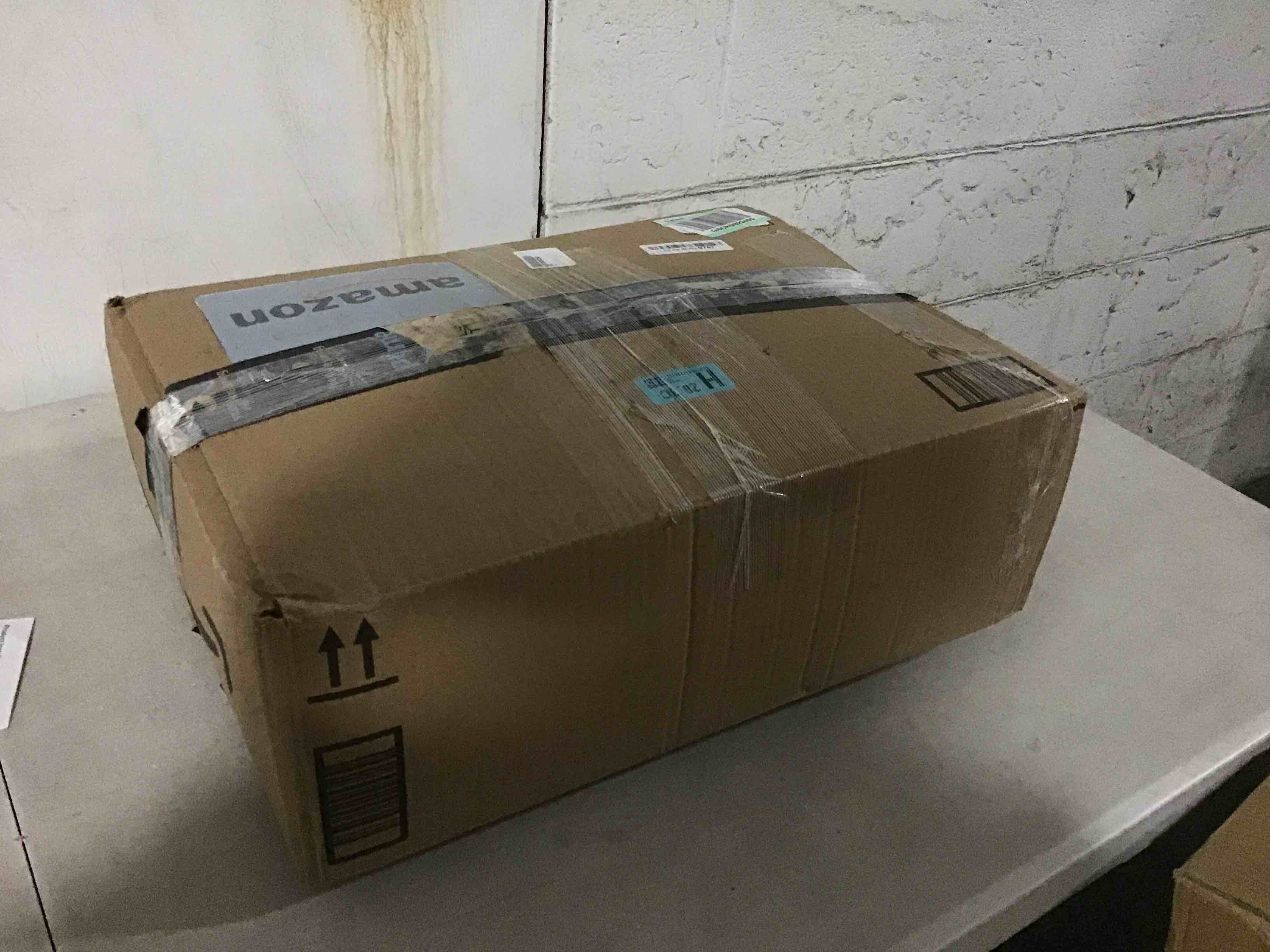 https://s3.amazonaws.com/lotting-images-prod/bidfta/PNK0441840_1730216419055.jpeg