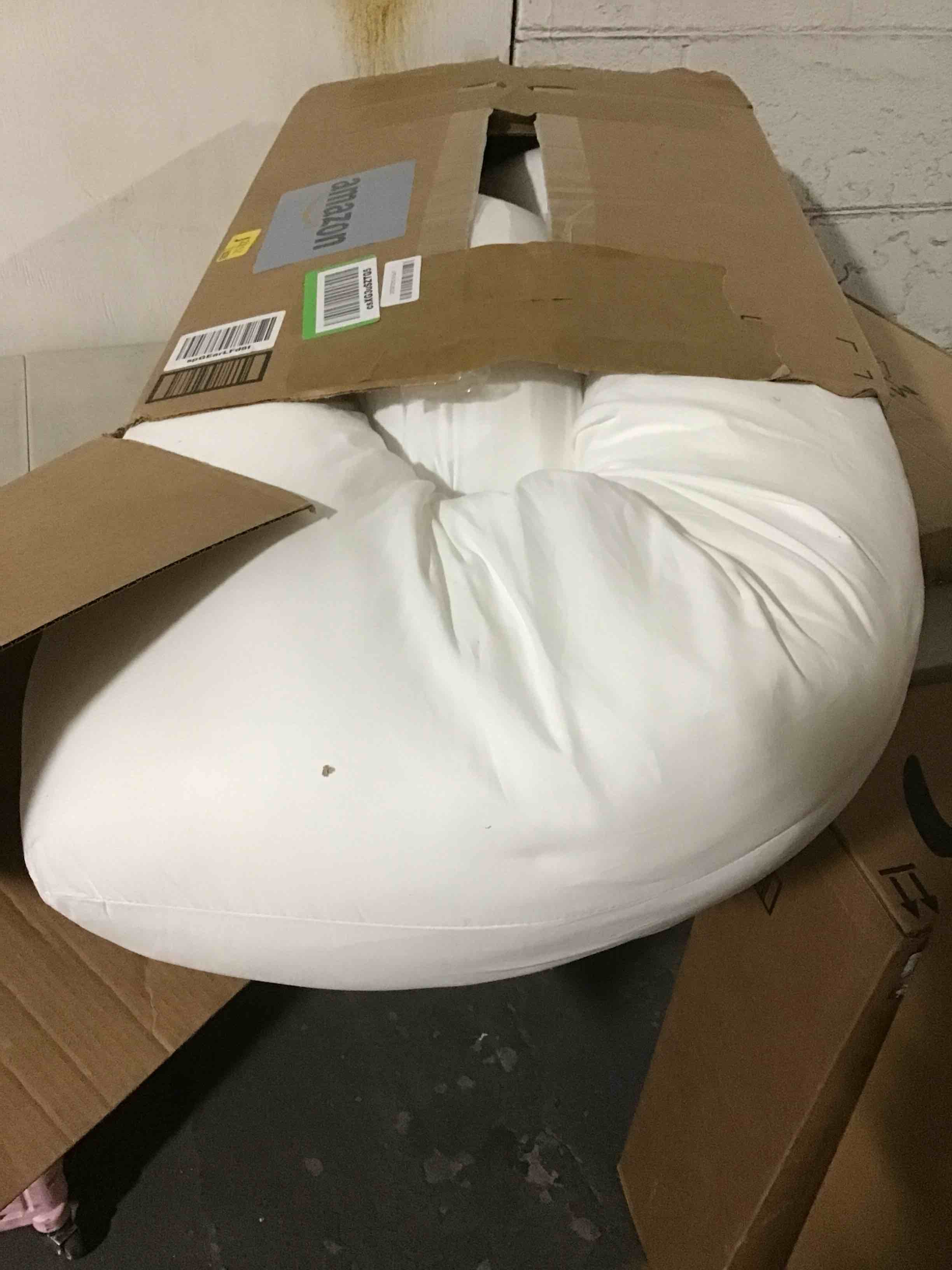 https://s3.amazonaws.com/lotting-images-prod/bidfta/PNK0441851_1730215087153.jpeg