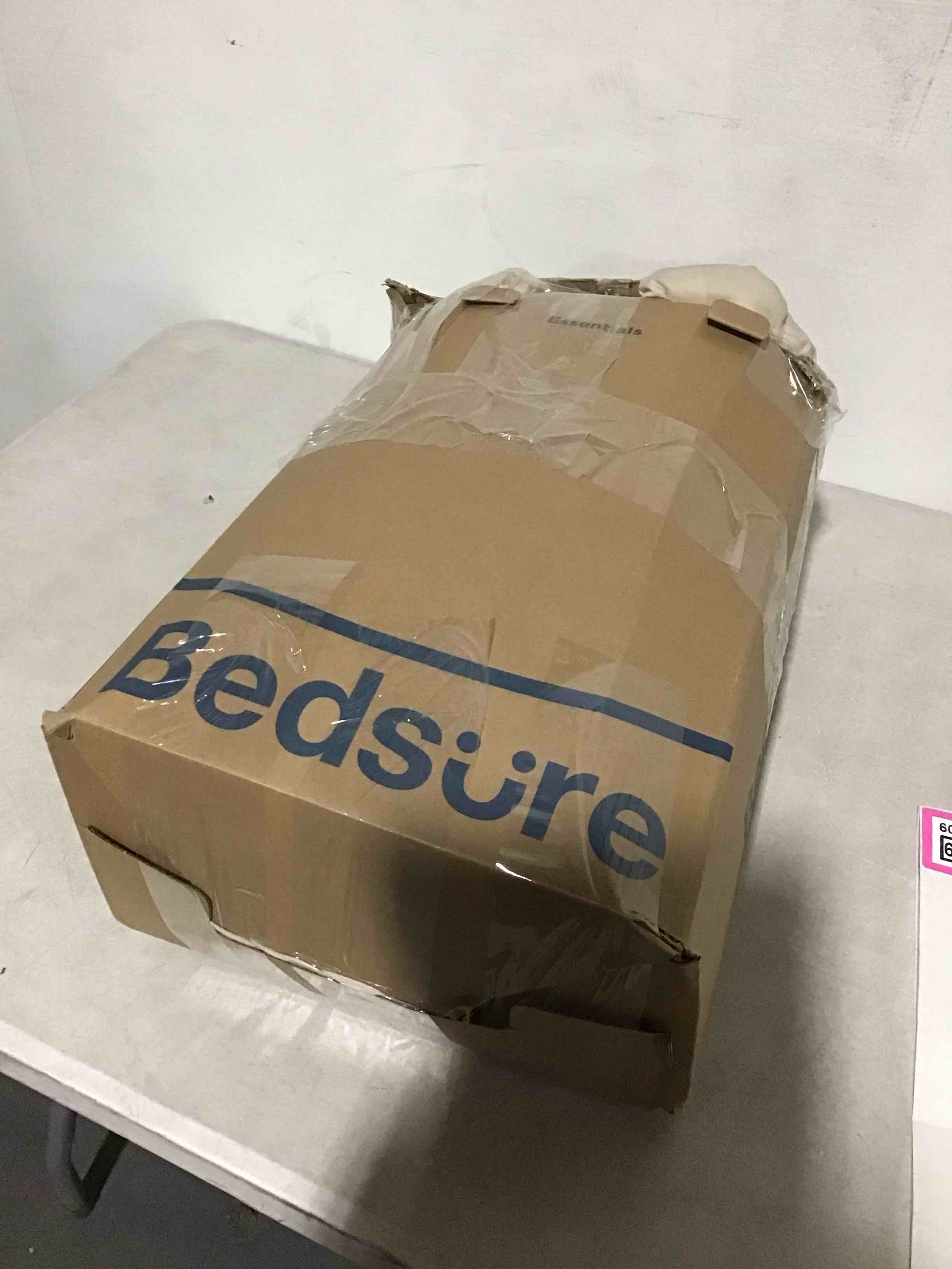 https://s3.amazonaws.com/lotting-images-prod/bidfta/PNK0441909_1730143219093.jpeg