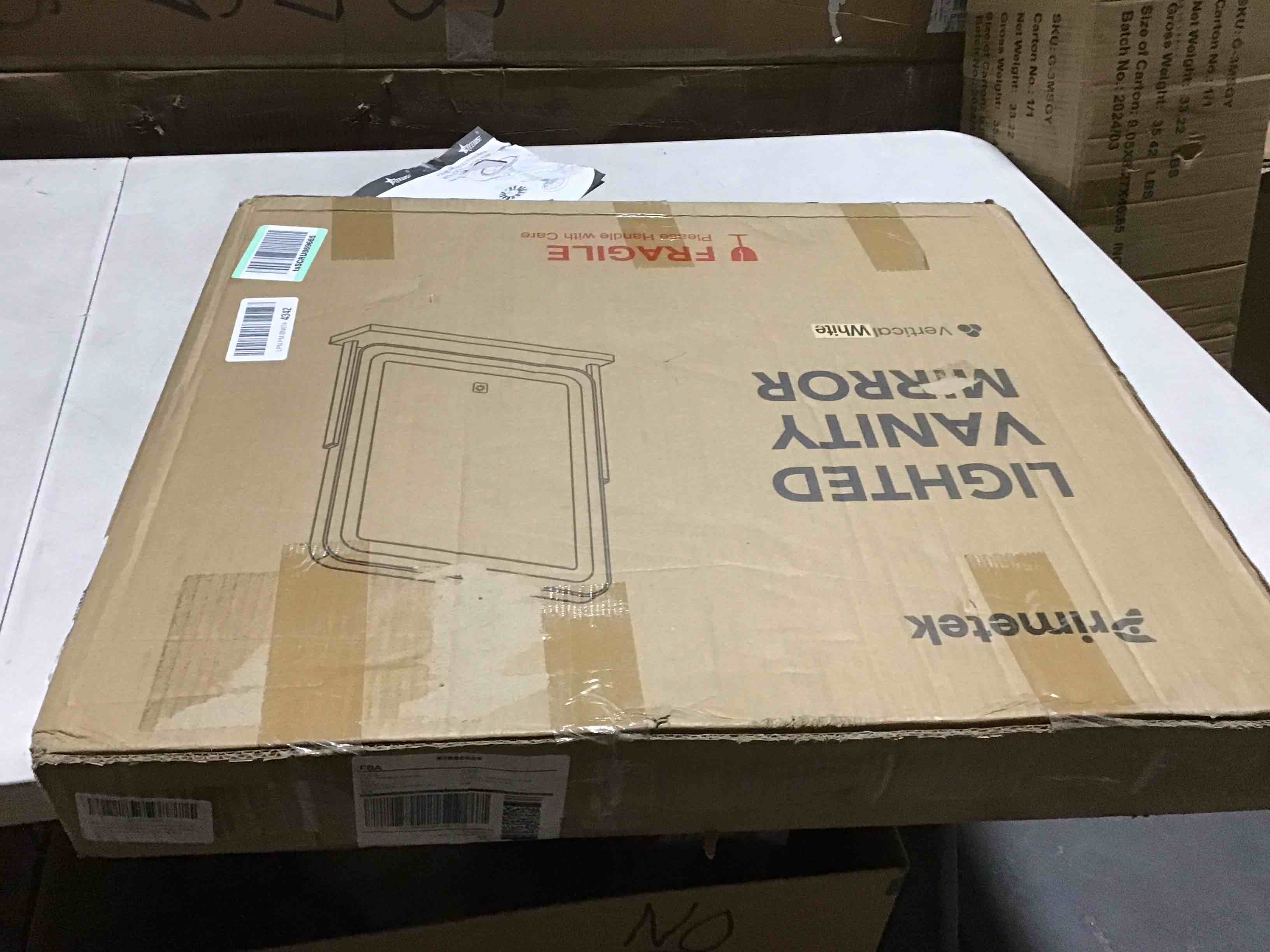 https://s3.amazonaws.com/lotting-images-prod/bidfta/PNK0441936_1730136288346.jpeg
