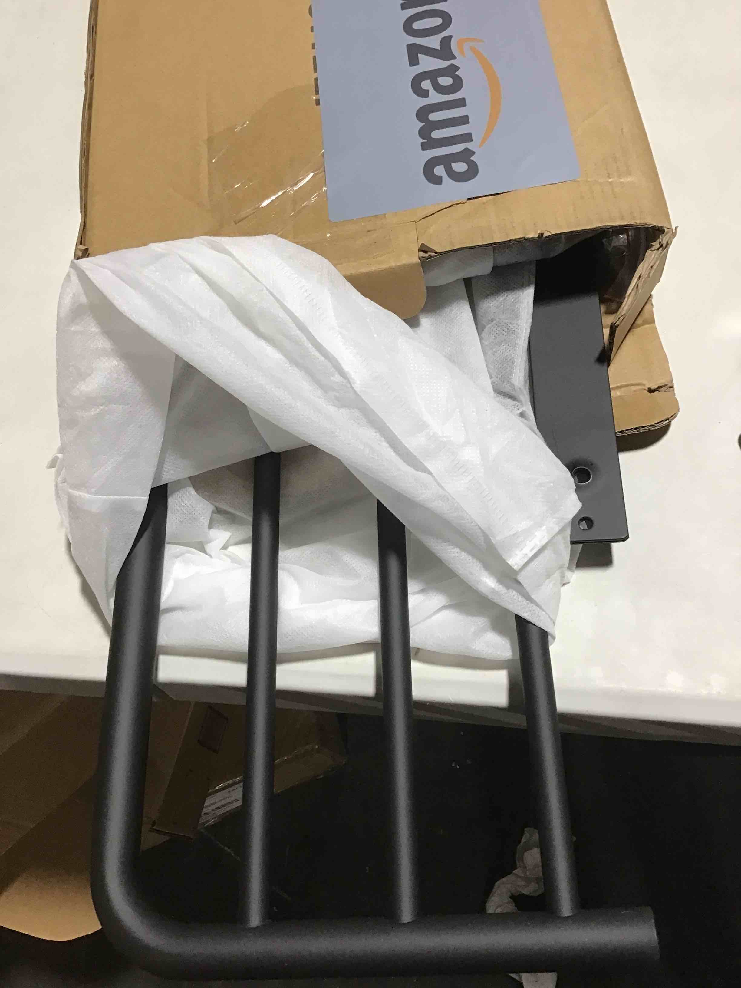 https://s3.amazonaws.com/lotting-images-prod/bidfta/PNK0442648_1729953566755.jpeg