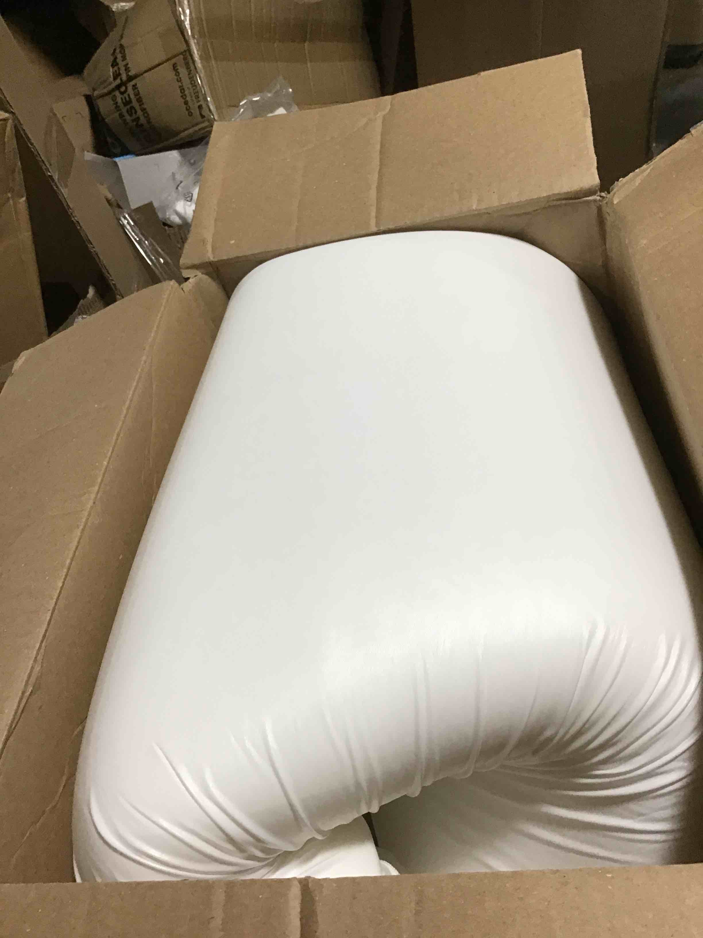 https://s3.amazonaws.com/lotting-images-prod/bidfta/PNK0442662_1729955274869.jpeg