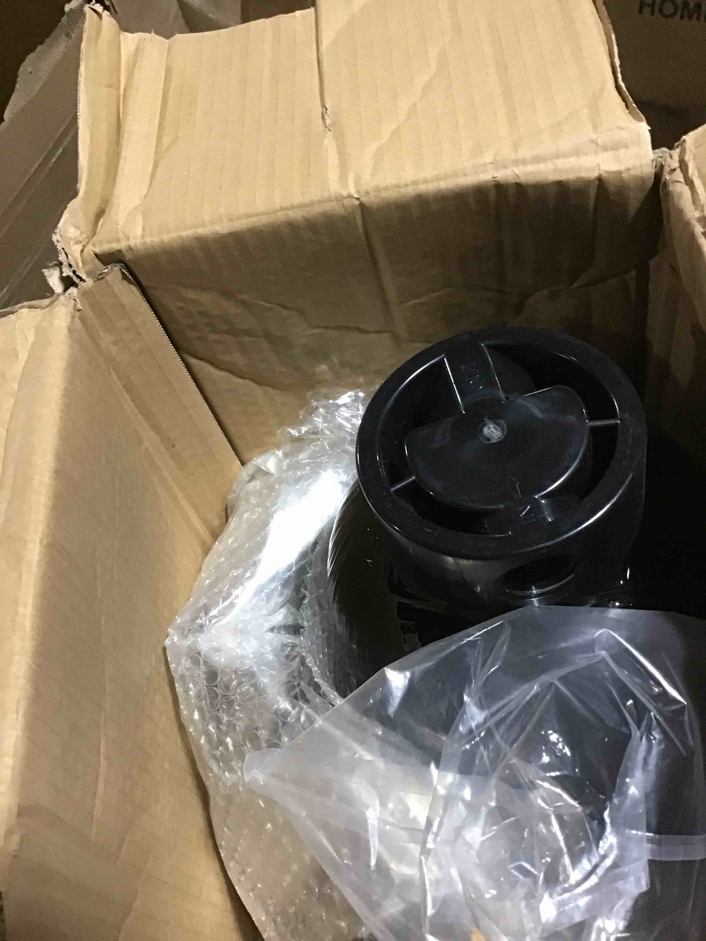https://s3.amazonaws.com/lotting-images-prod/bidfta/PNK0442669_1729956141688.jpeg