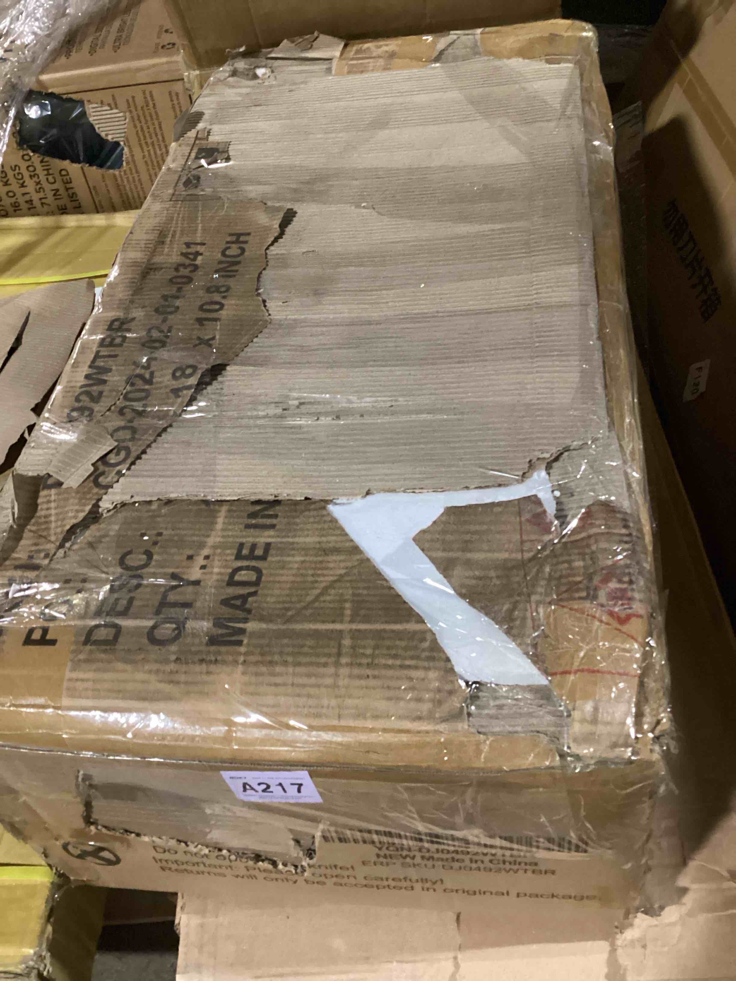 https://s3.amazonaws.com/lotting-images-prod/bidfta/PNK0443049_1729775550361.jpeg