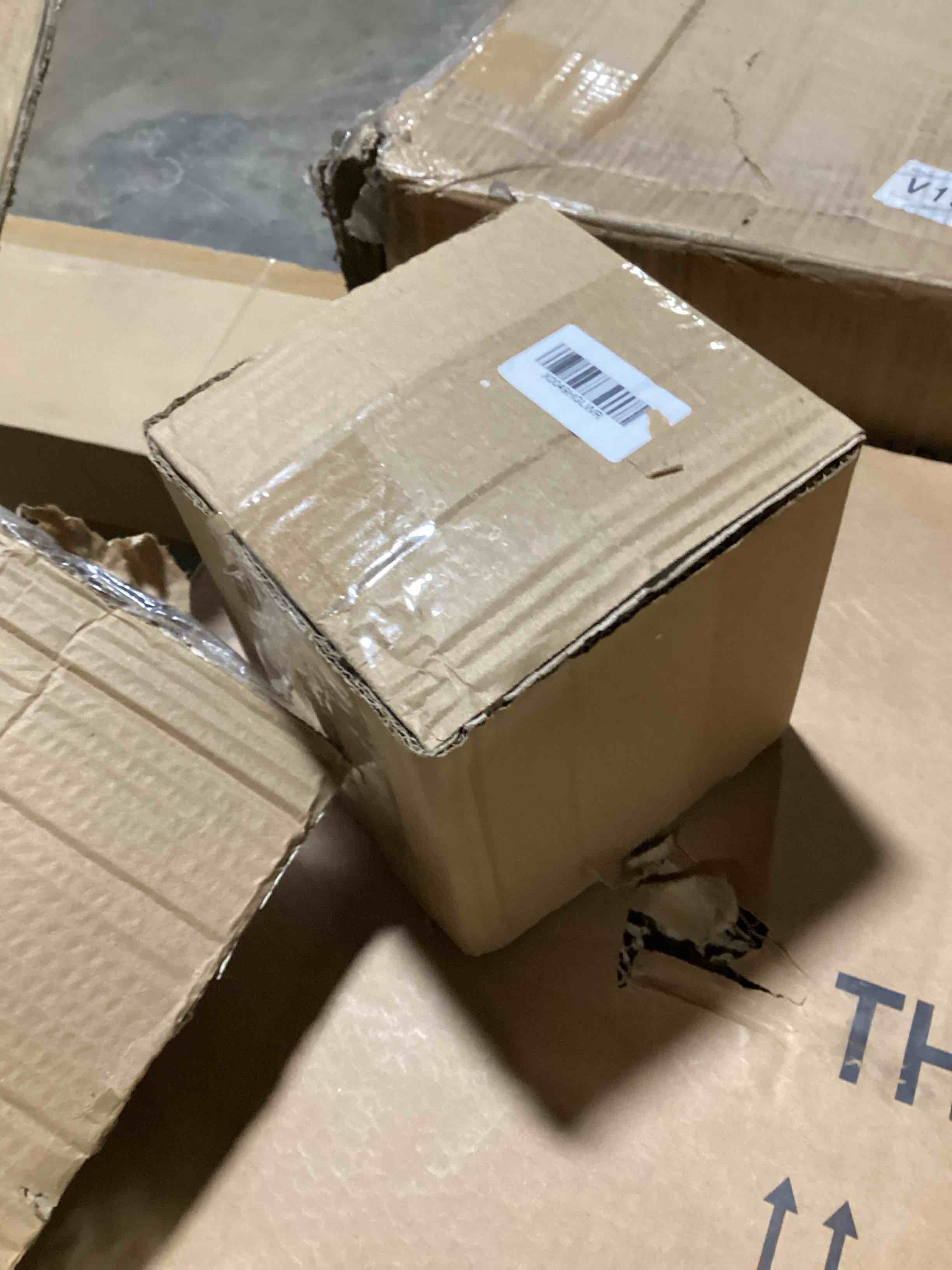 https://s3.amazonaws.com/lotting-images-prod/bidfta/PNK0443424_1729596755027.jpeg