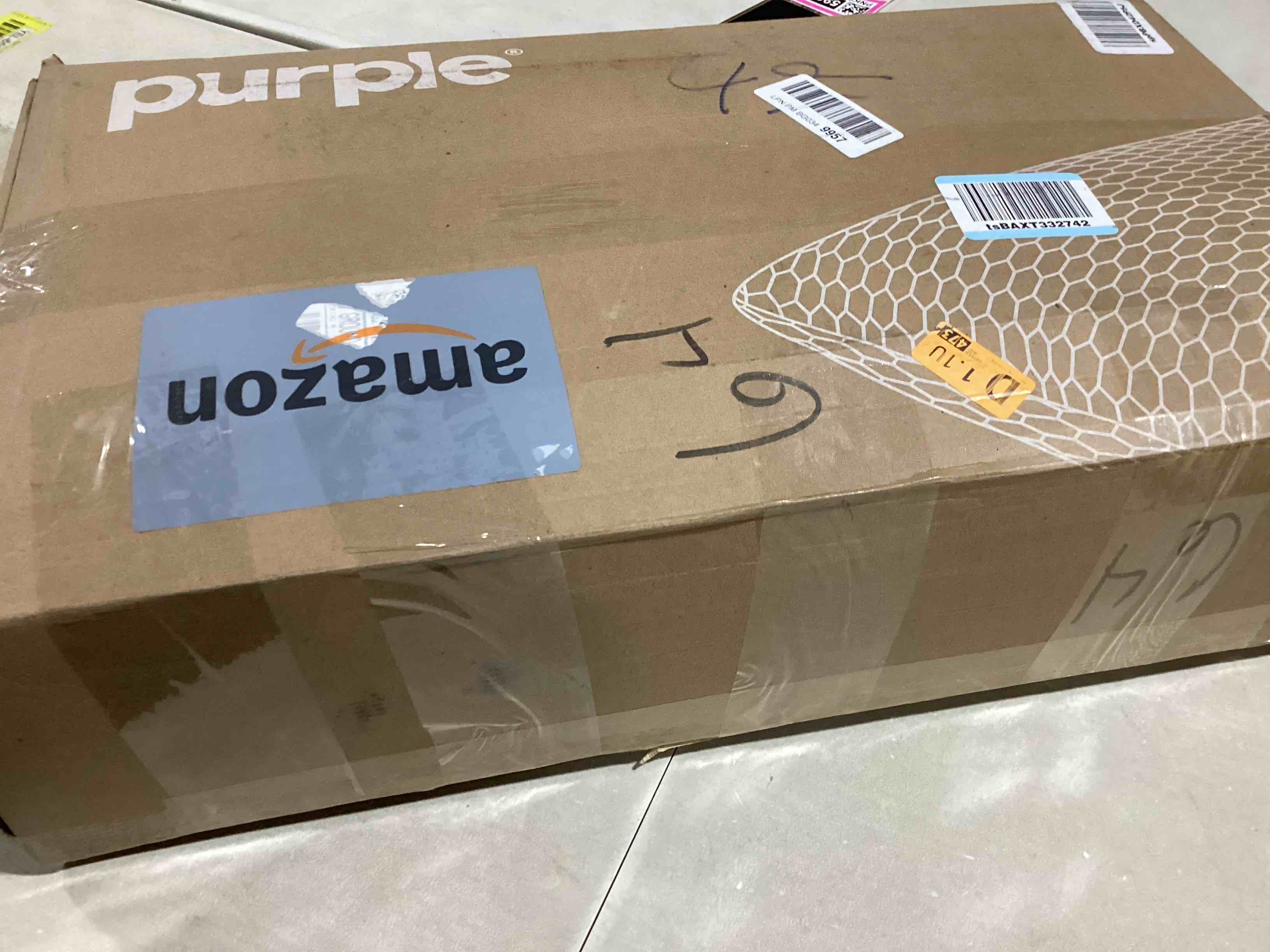 https://s3.amazonaws.com/lotting-images-prod/bidfta/PNK0444132_1730749276486.jpeg