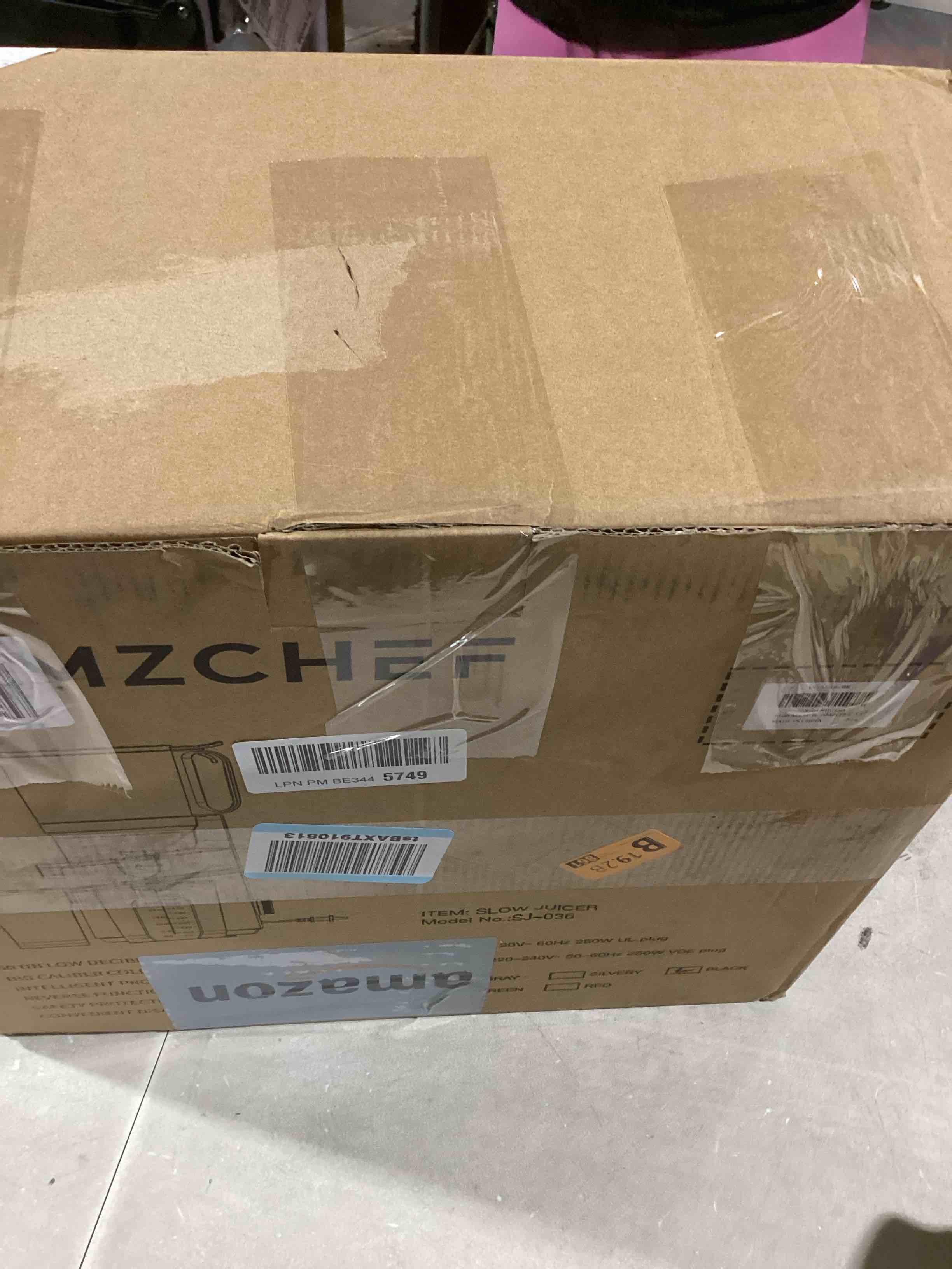 https://s3.amazonaws.com/lotting-images-prod/bidfta/PNK0444178_1730736702746.jpeg