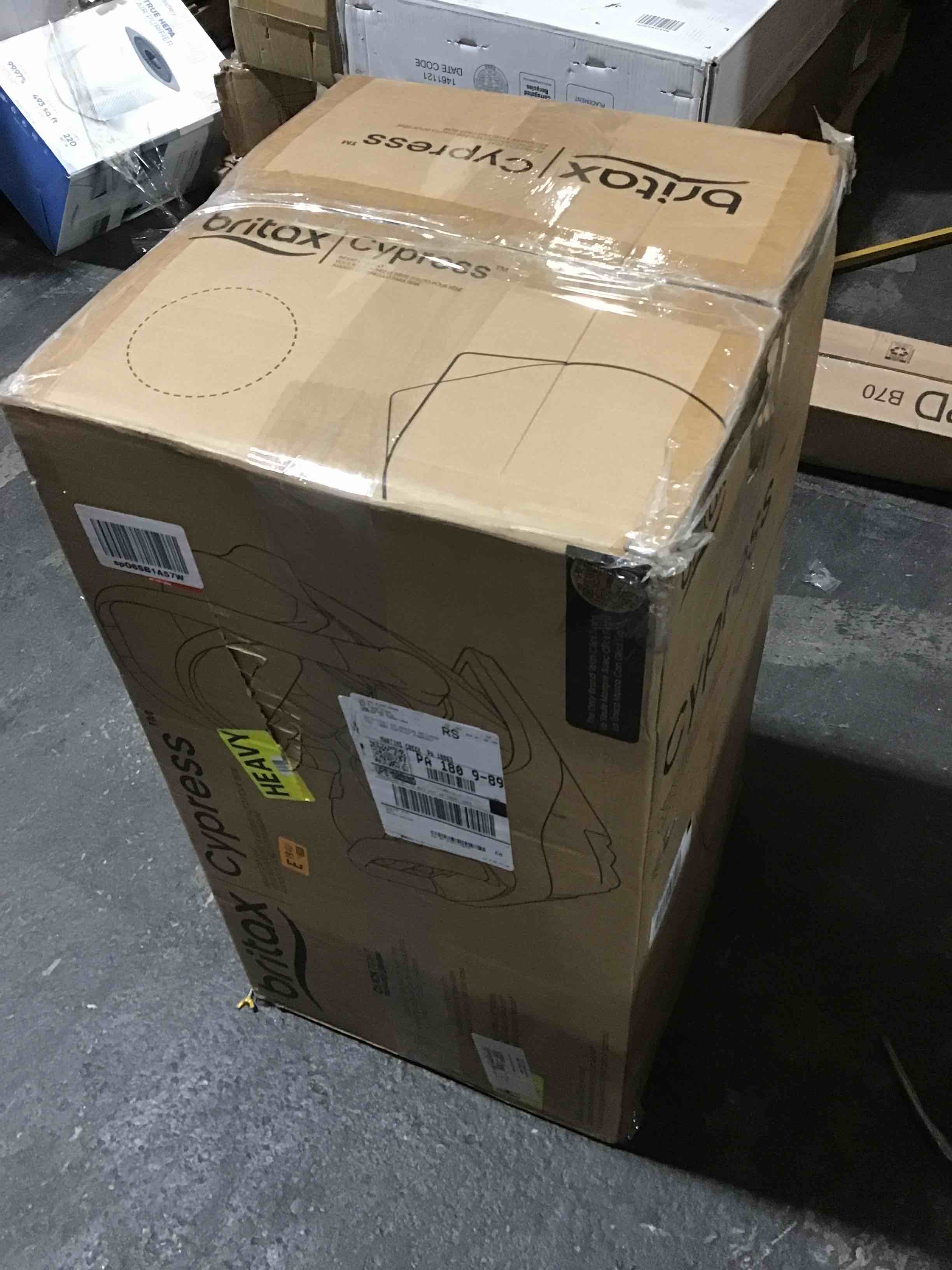 https://s3.amazonaws.com/lotting-images-prod/bidfta/PNK0444291_1730738207890.jpeg