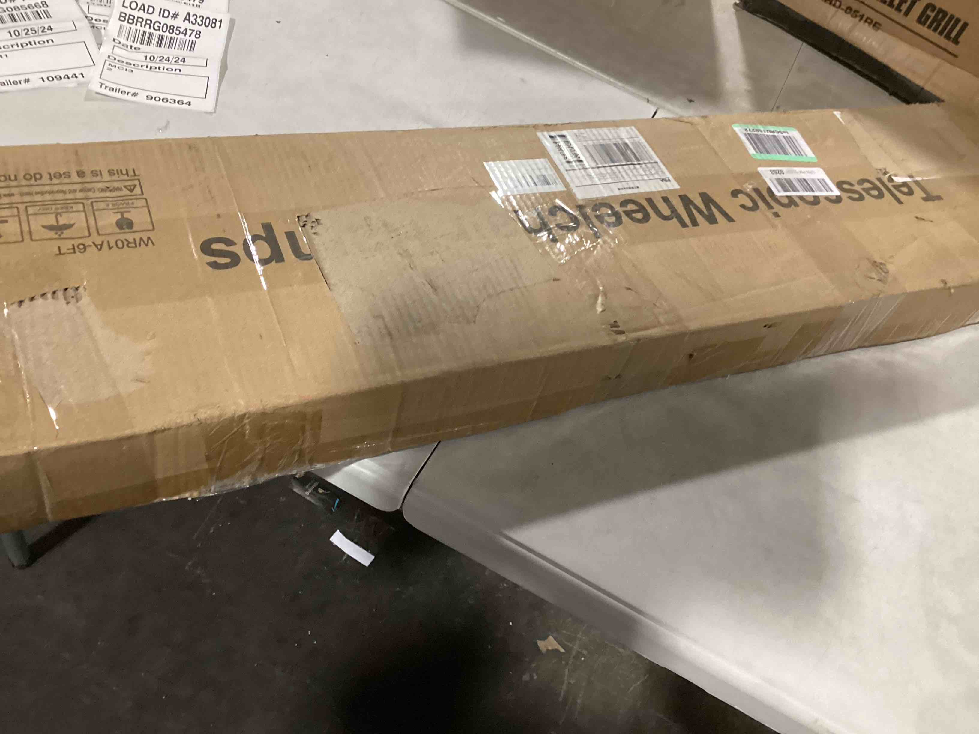 https://s3.amazonaws.com/lotting-images-prod/bidfta/PNK0445188_1729964933991.jpeg