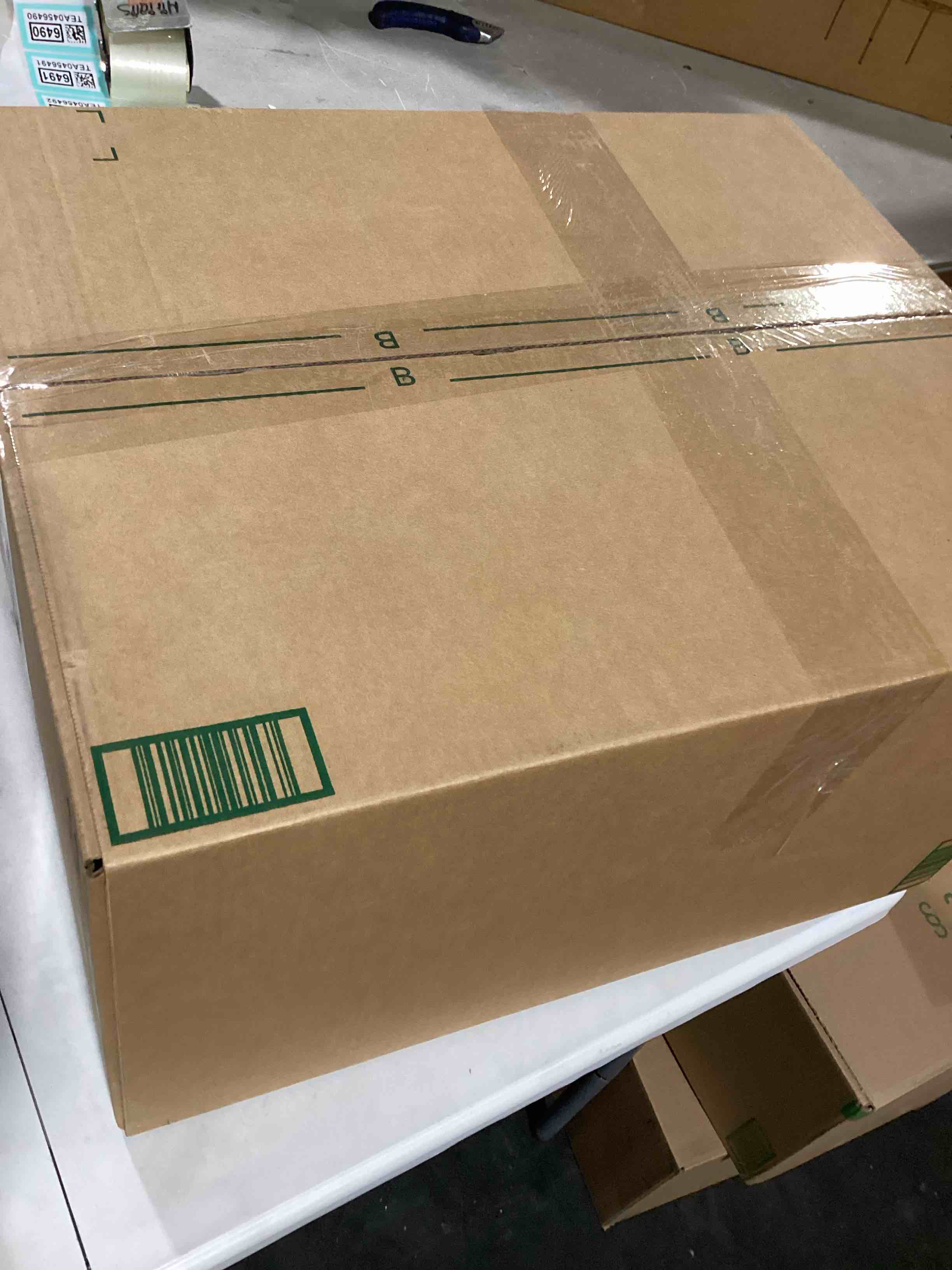 https://s3.amazonaws.com/lotting-images-prod/bidfta/PNK0445234_1729954226576.jpeg