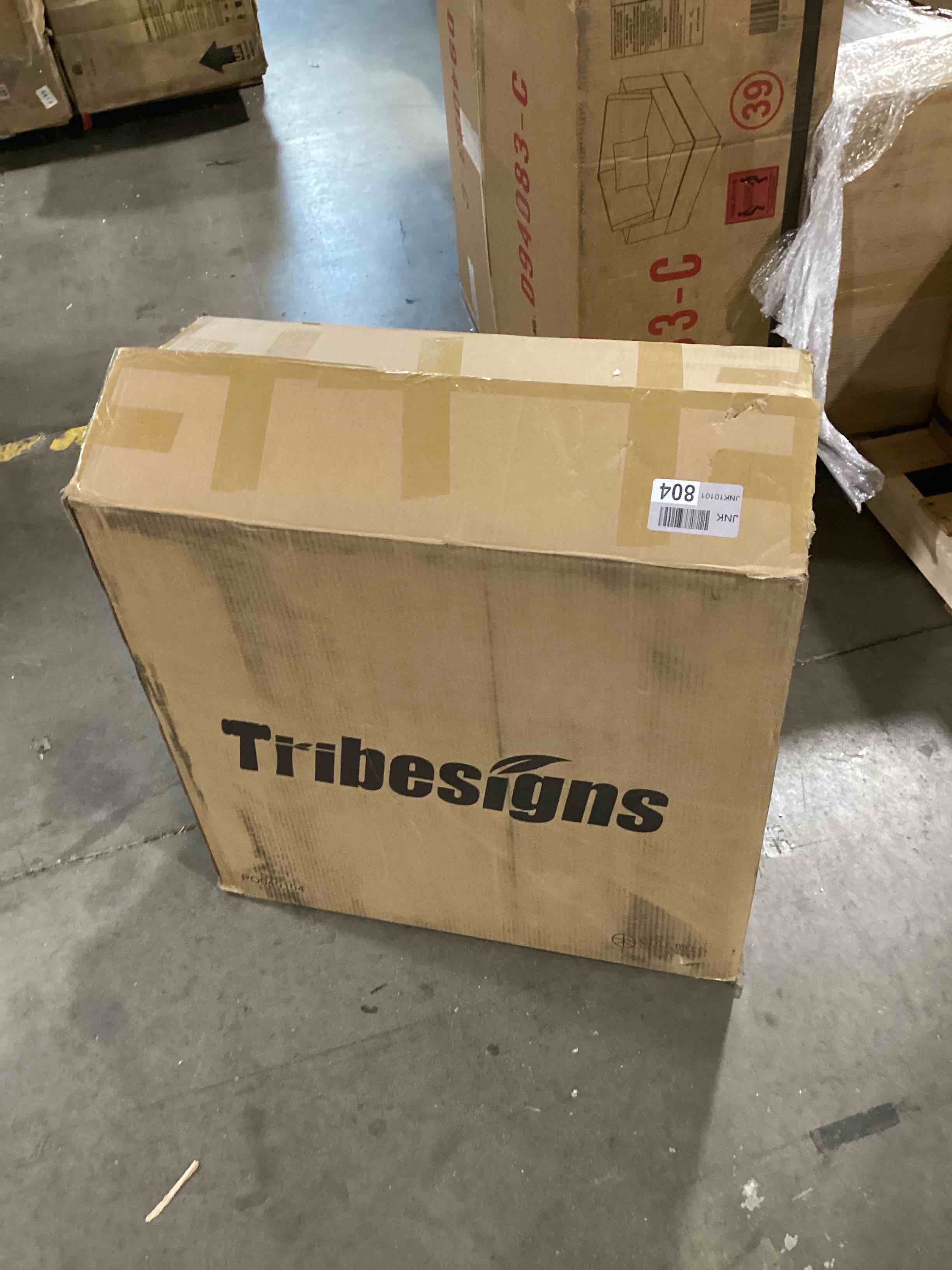 https://s3.amazonaws.com/lotting-images-prod/bidfta/PNK0446508_1735850569144.jpeg