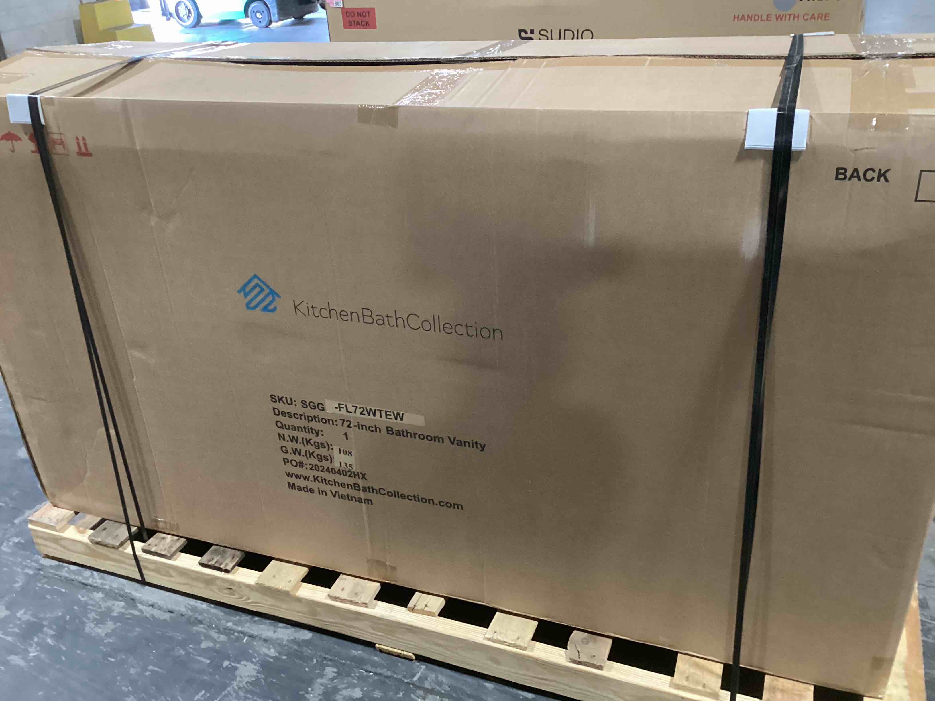 https://s3.amazonaws.com/lotting-images-prod/bidfta/PNK0448684_1730735930090.jpeg