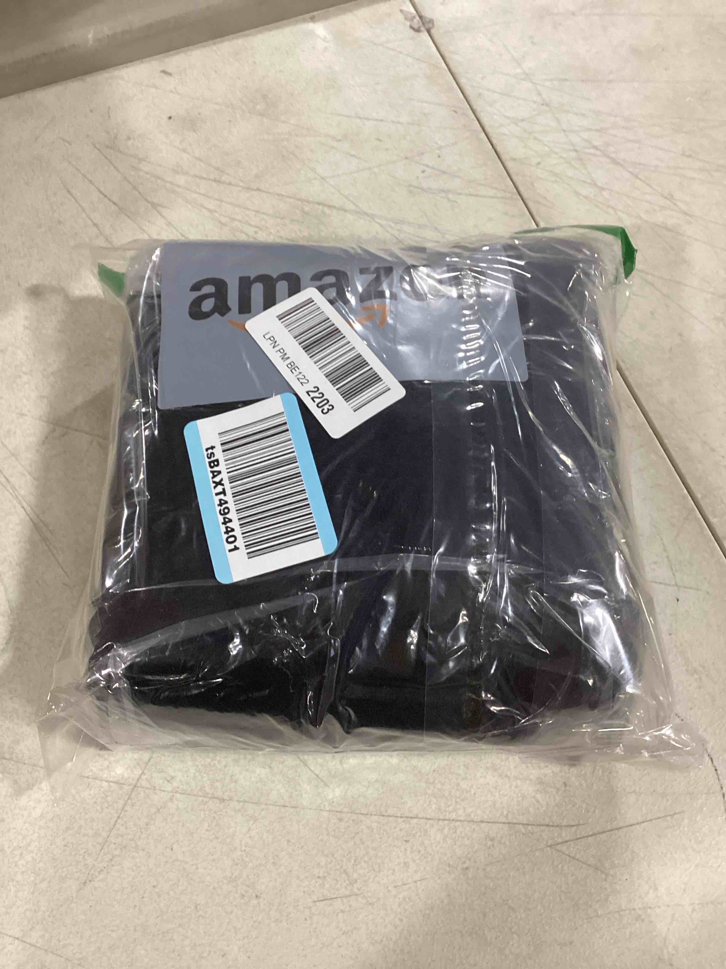 https://s3.amazonaws.com/lotting-images-prod/bidfta/PNK0448828_1730728698908.jpeg