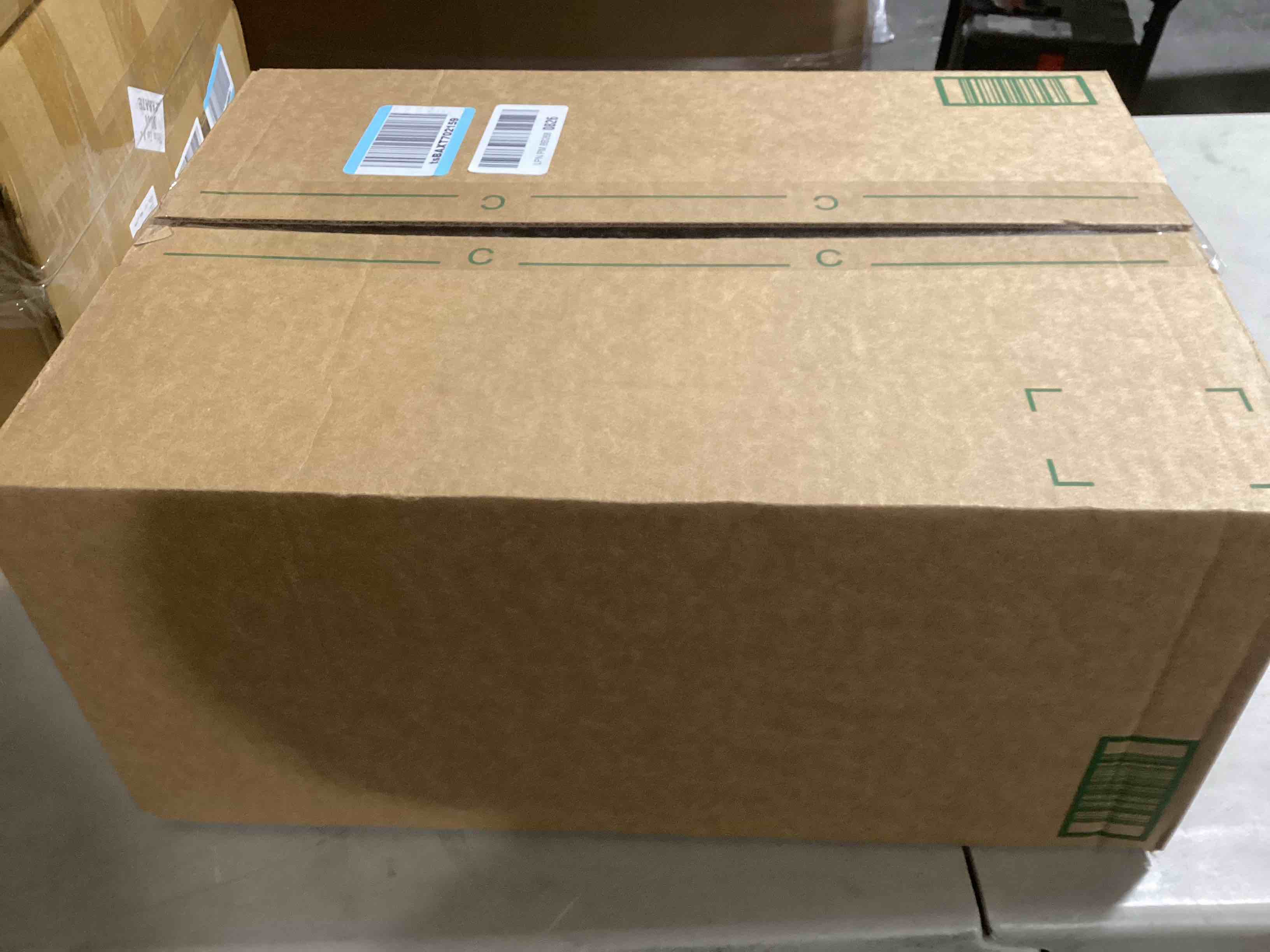 https://s3.amazonaws.com/lotting-images-prod/bidfta/PNK0449434_1730393072160.jpeg