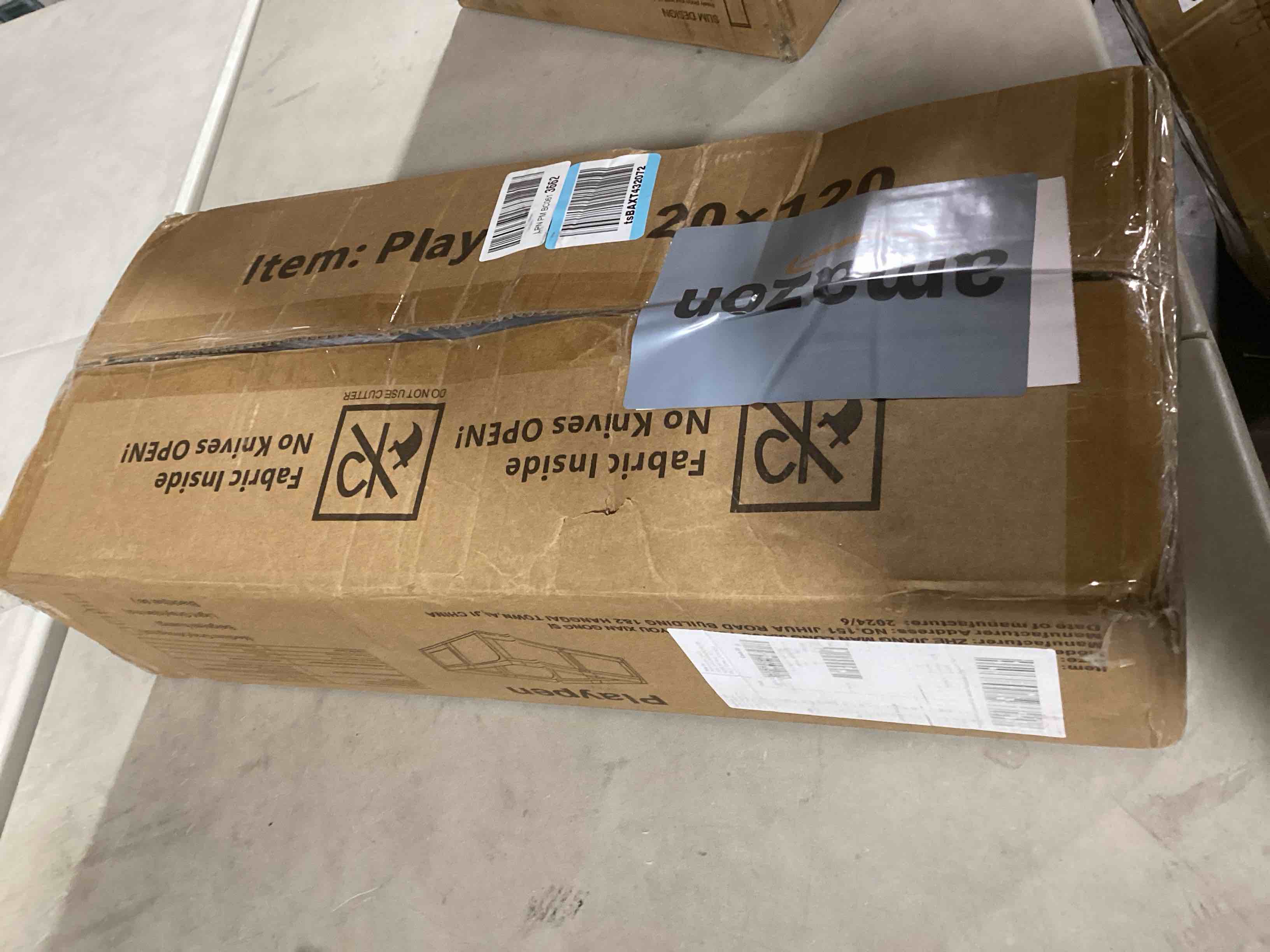 https://s3.amazonaws.com/lotting-images-prod/bidfta/PNK0449640_1730315506729.jpeg