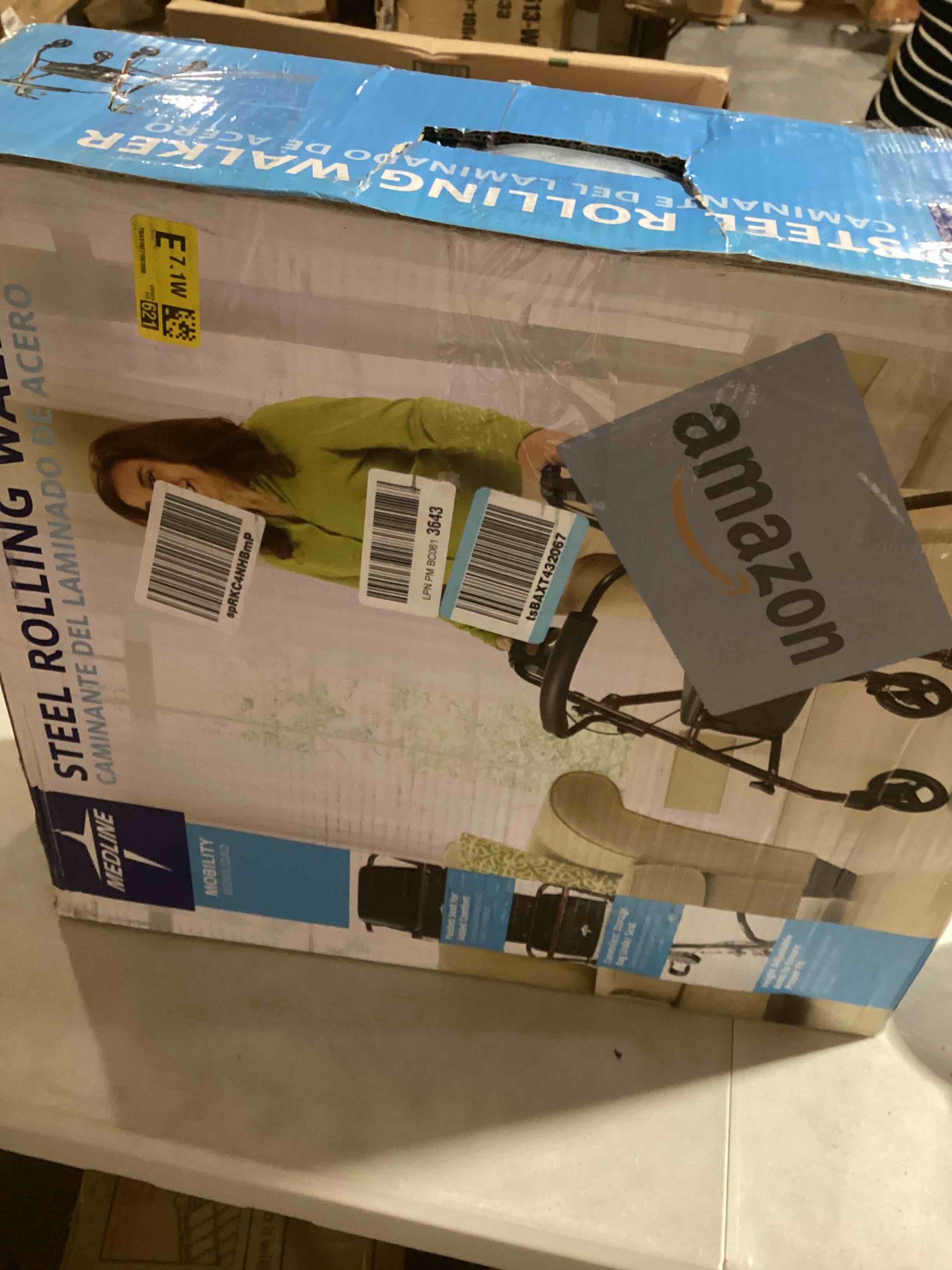 https://s3.amazonaws.com/lotting-images-prod/bidfta/PNK0449804_1730302389126.jpeg