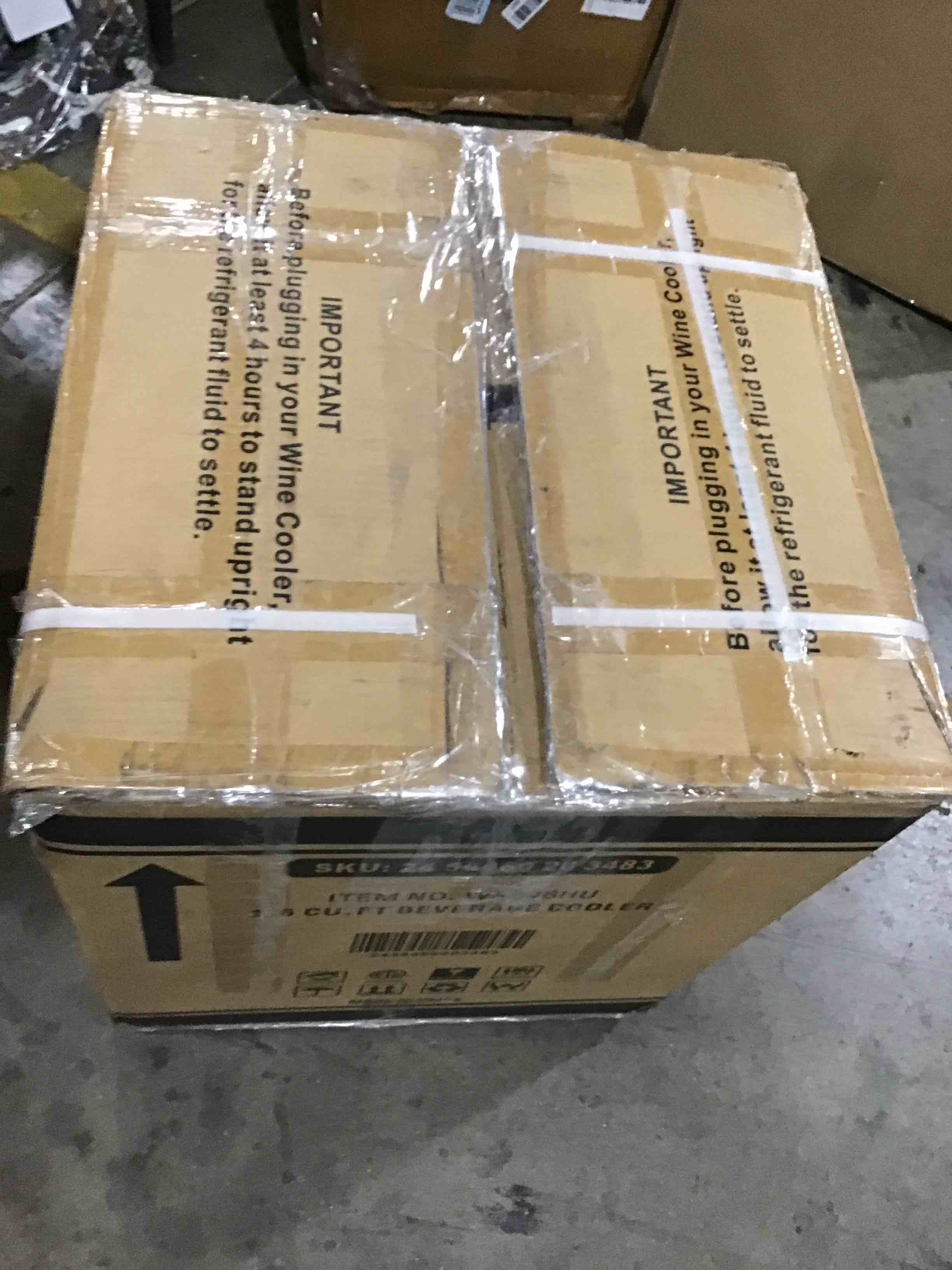 https://s3.amazonaws.com/lotting-images-prod/bidfta/PNK0450190_1733595037128.jpeg