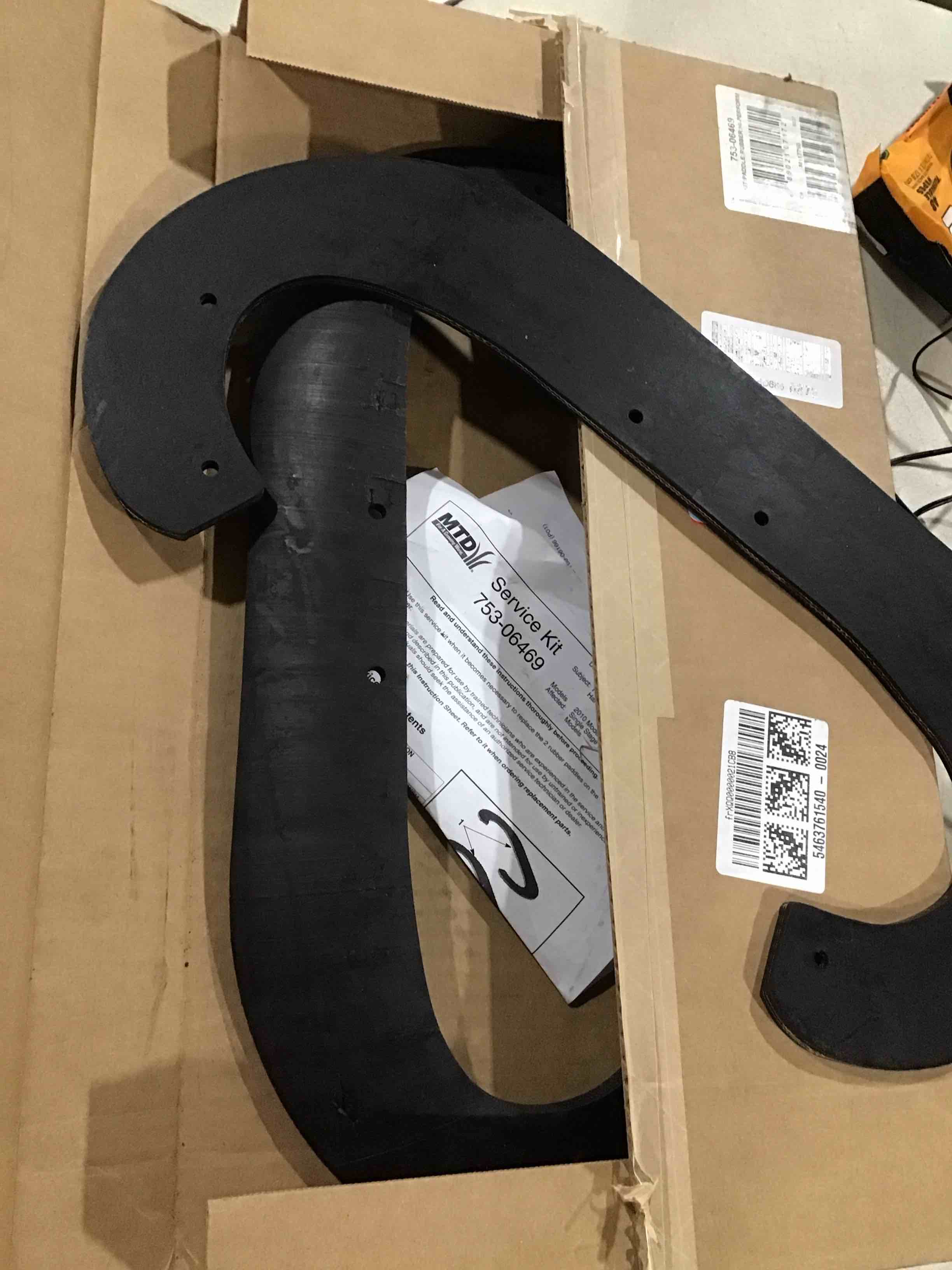 MTD Replacement Part Rubber Paddle Kit 1