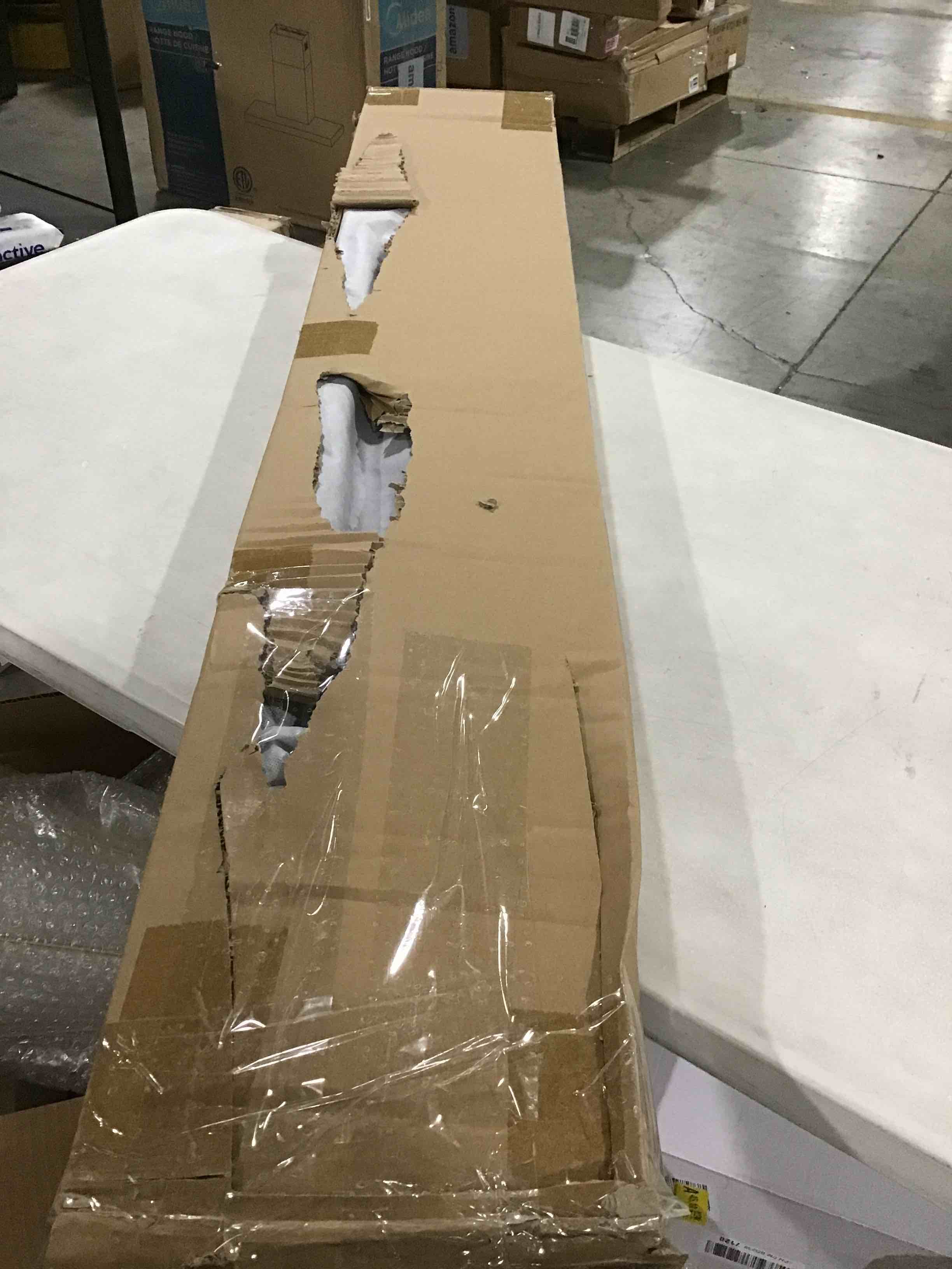 https://s3.amazonaws.com/lotting-images-prod/bidfta/PNK0450603_1732134476357.jpeg