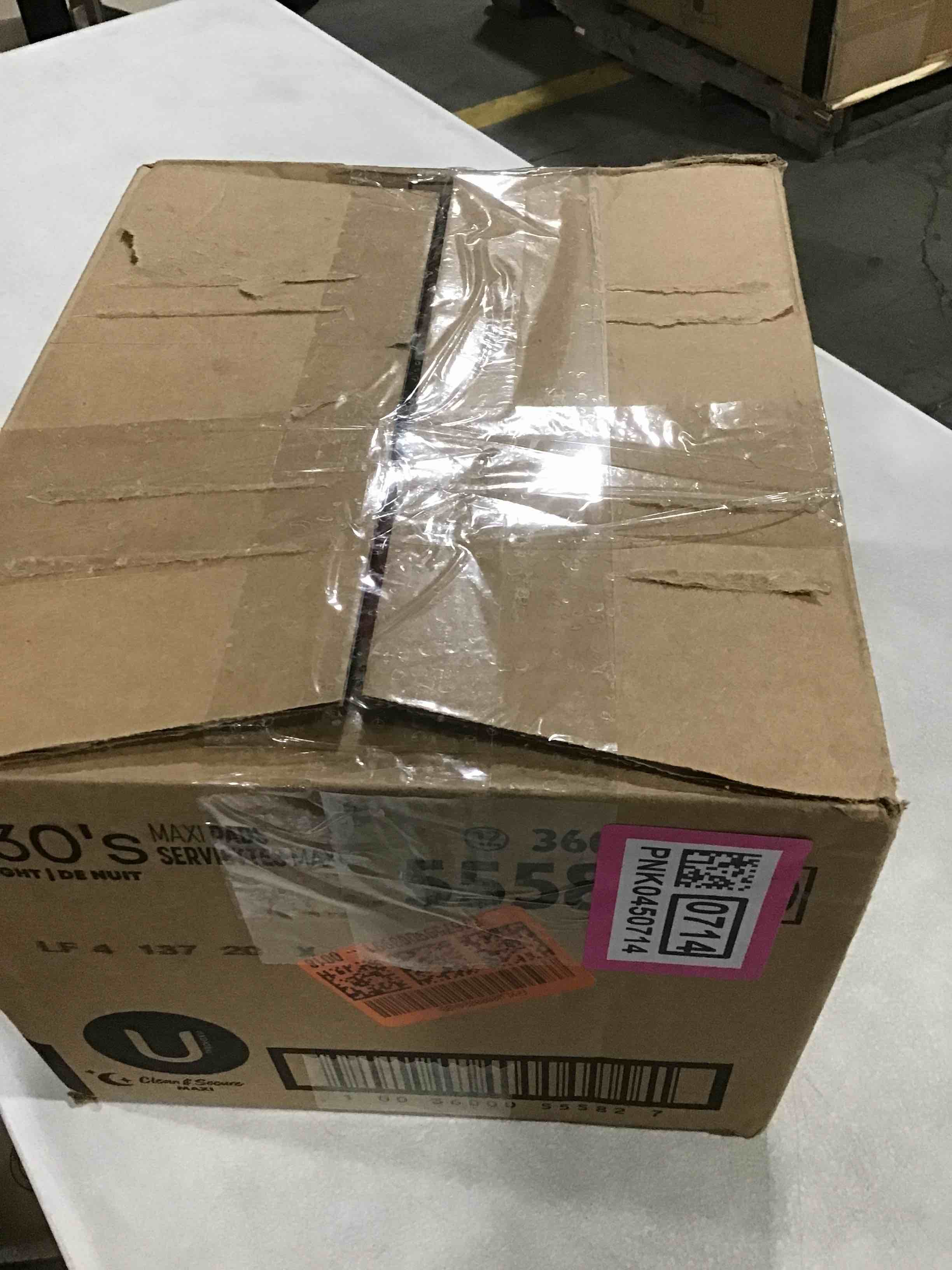 https://s3.amazonaws.com/lotting-images-prod/bidfta/PNK0450714_1732111752626.jpeg