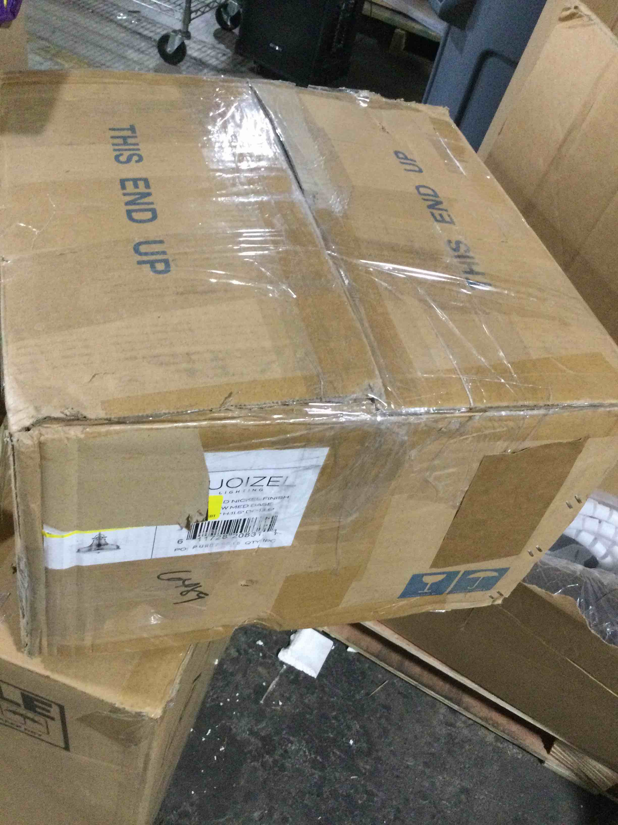 https://s3.amazonaws.com/lotting-images-prod/bidfta/PNK0451737_1730830800313.jpeg