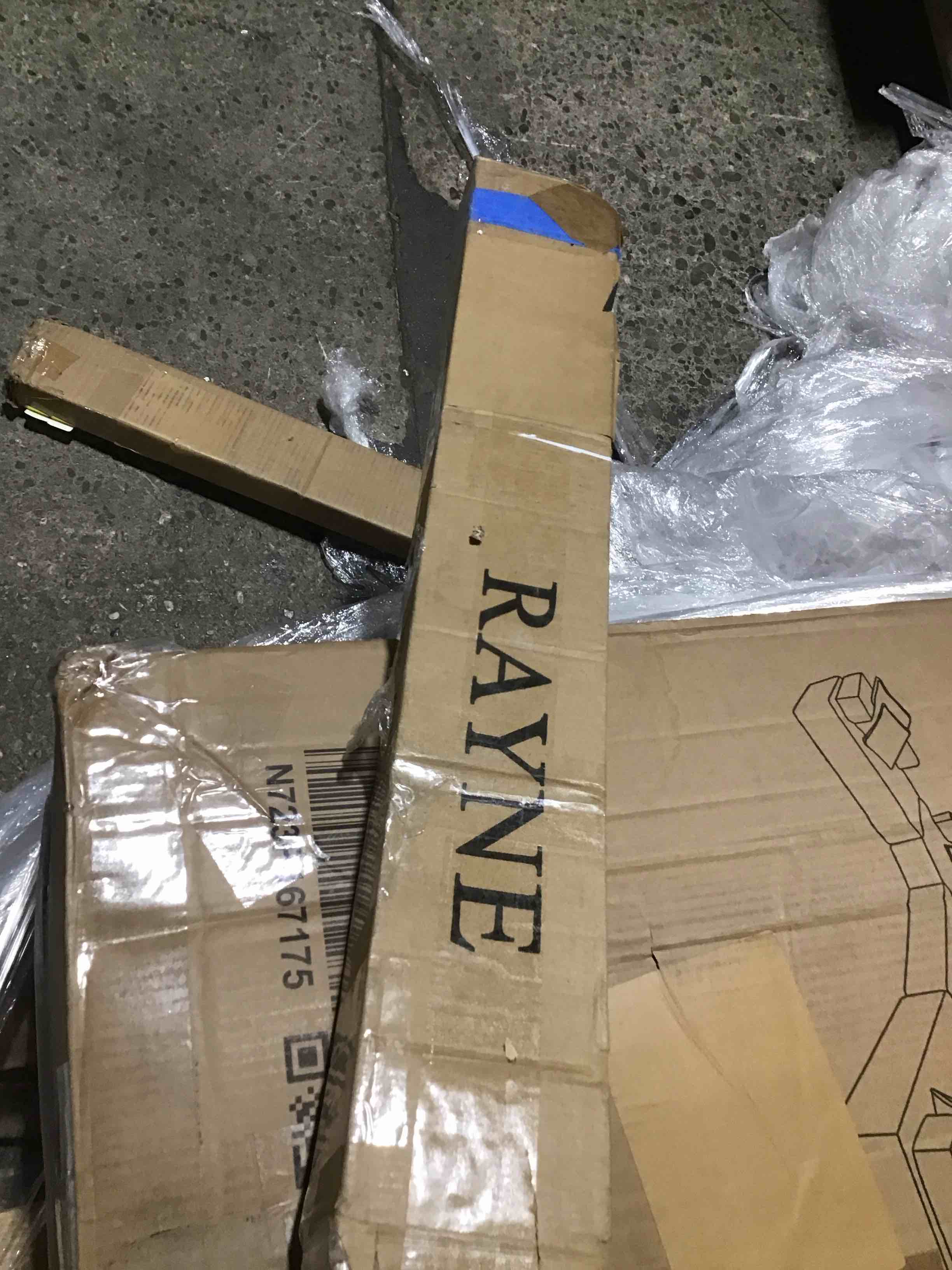 https://s3.amazonaws.com/lotting-images-prod/bidfta/PNK0451840_1730738283717.jpeg