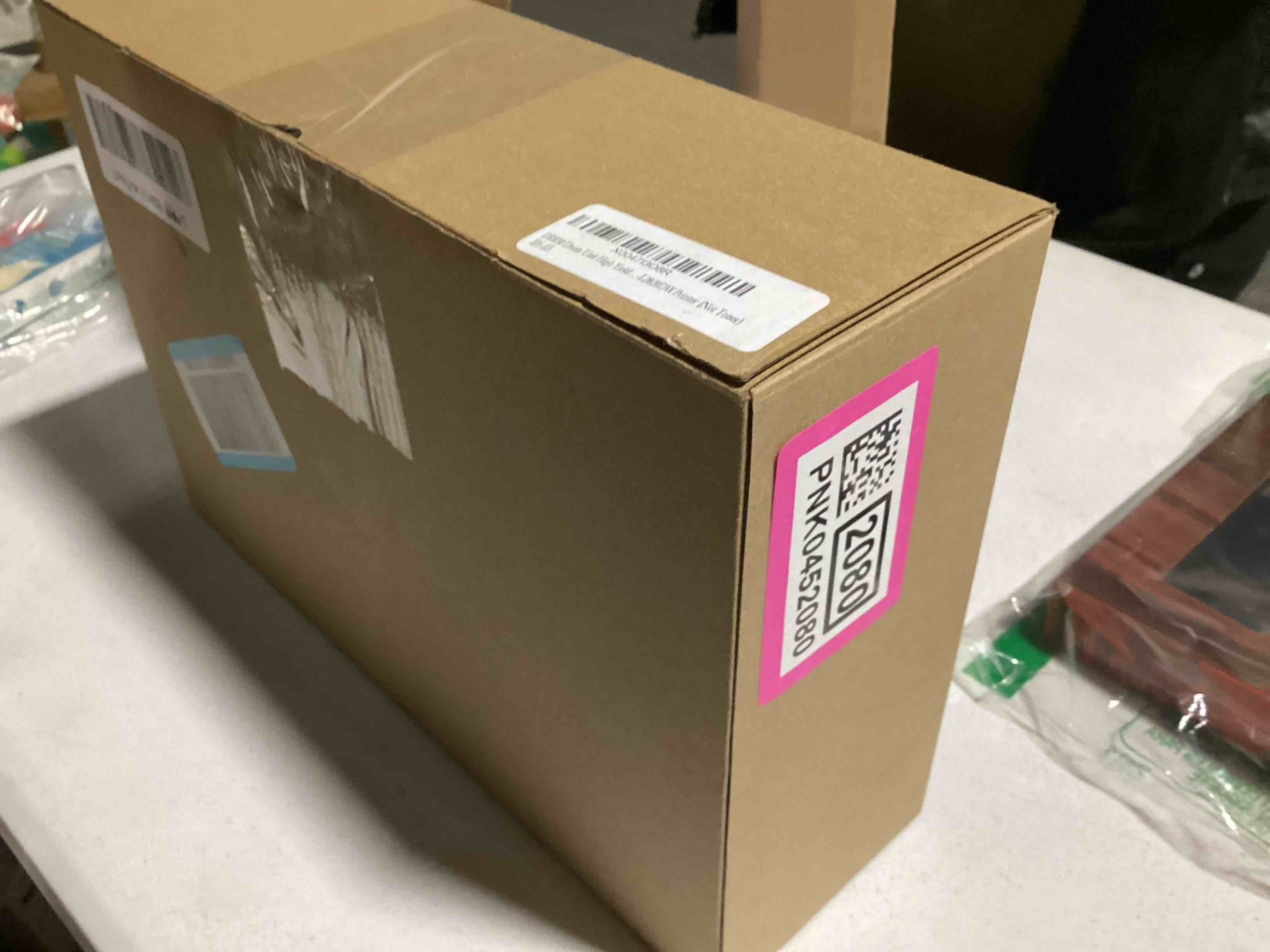 https://s3.amazonaws.com/lotting-images-prod/bidfta/PNK0452080_1730300076839.jpeg