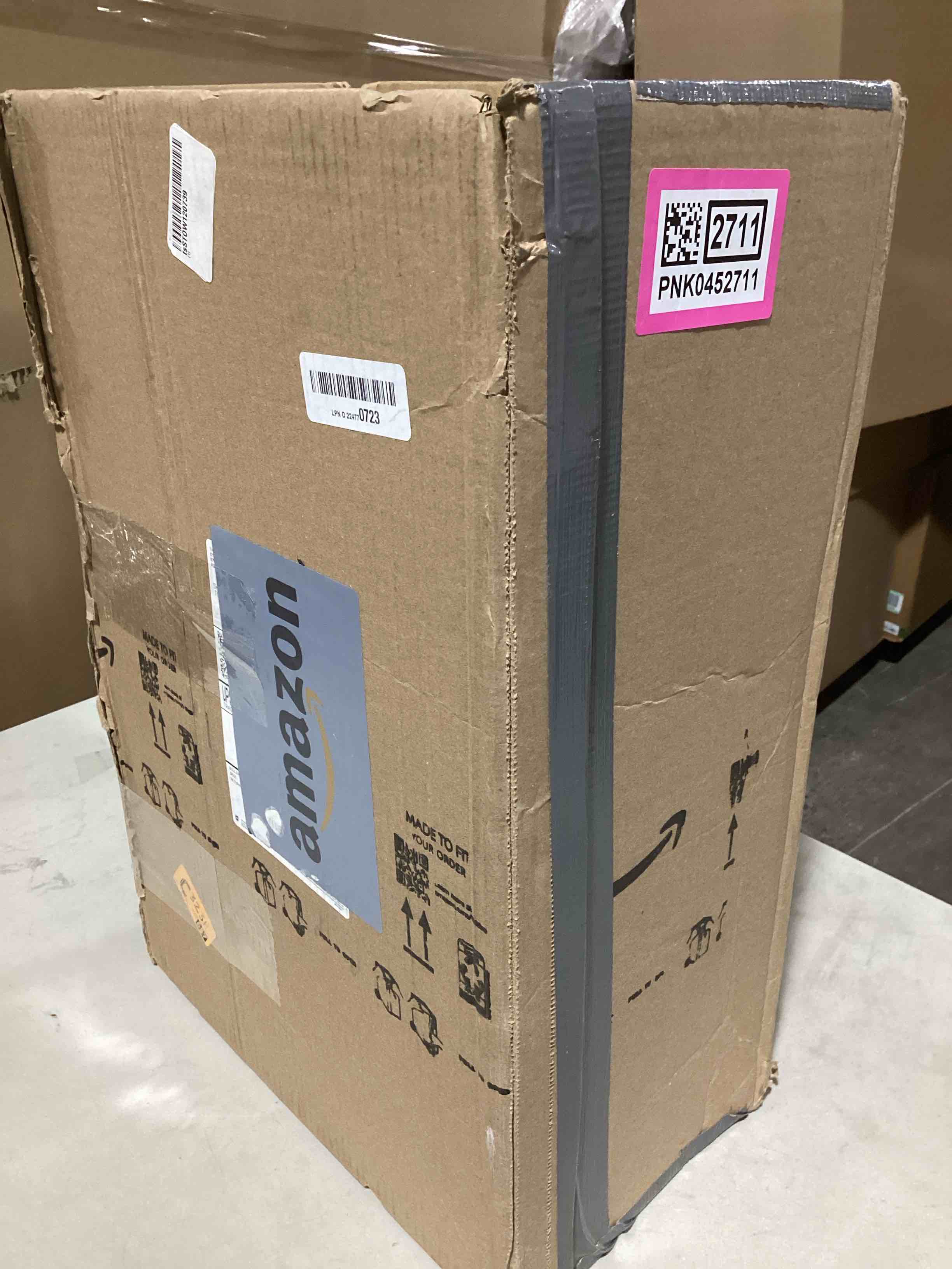 https://s3.amazonaws.com/lotting-images-prod/bidfta/PNK0452711_1729878312120.jpeg