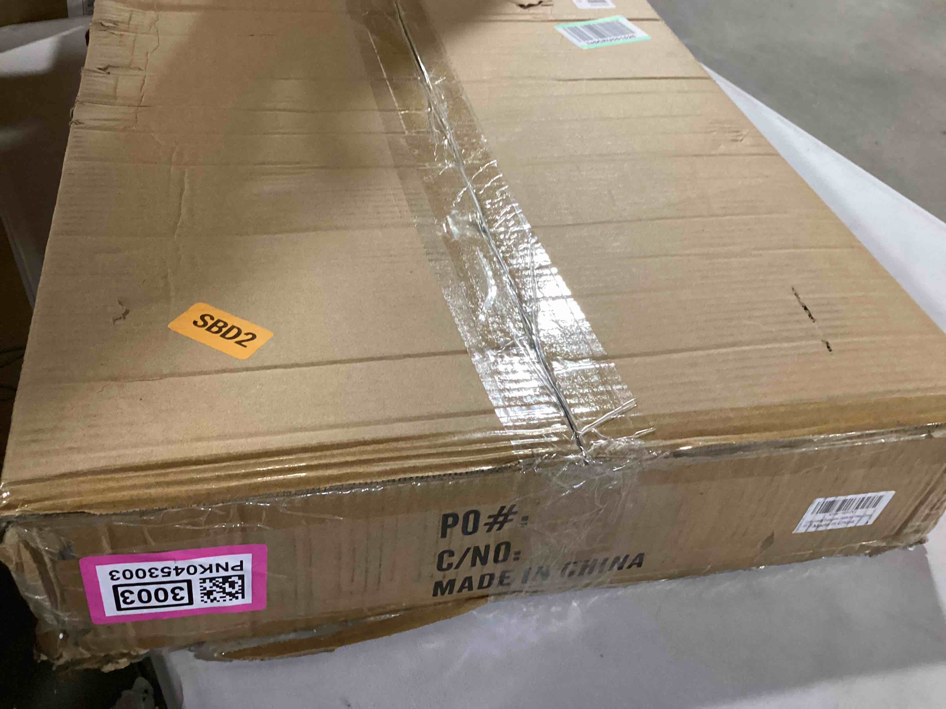https://s3.amazonaws.com/lotting-images-prod/bidfta/PNK0453003_1729705581766.jpeg