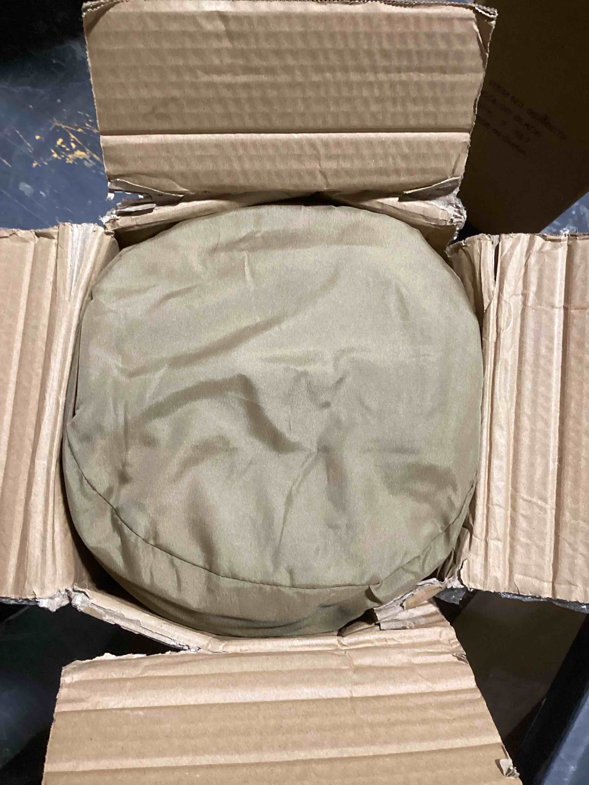 https://s3.amazonaws.com/lotting-images-prod/bidfta/PNK0453367_1729528659622.jpeg