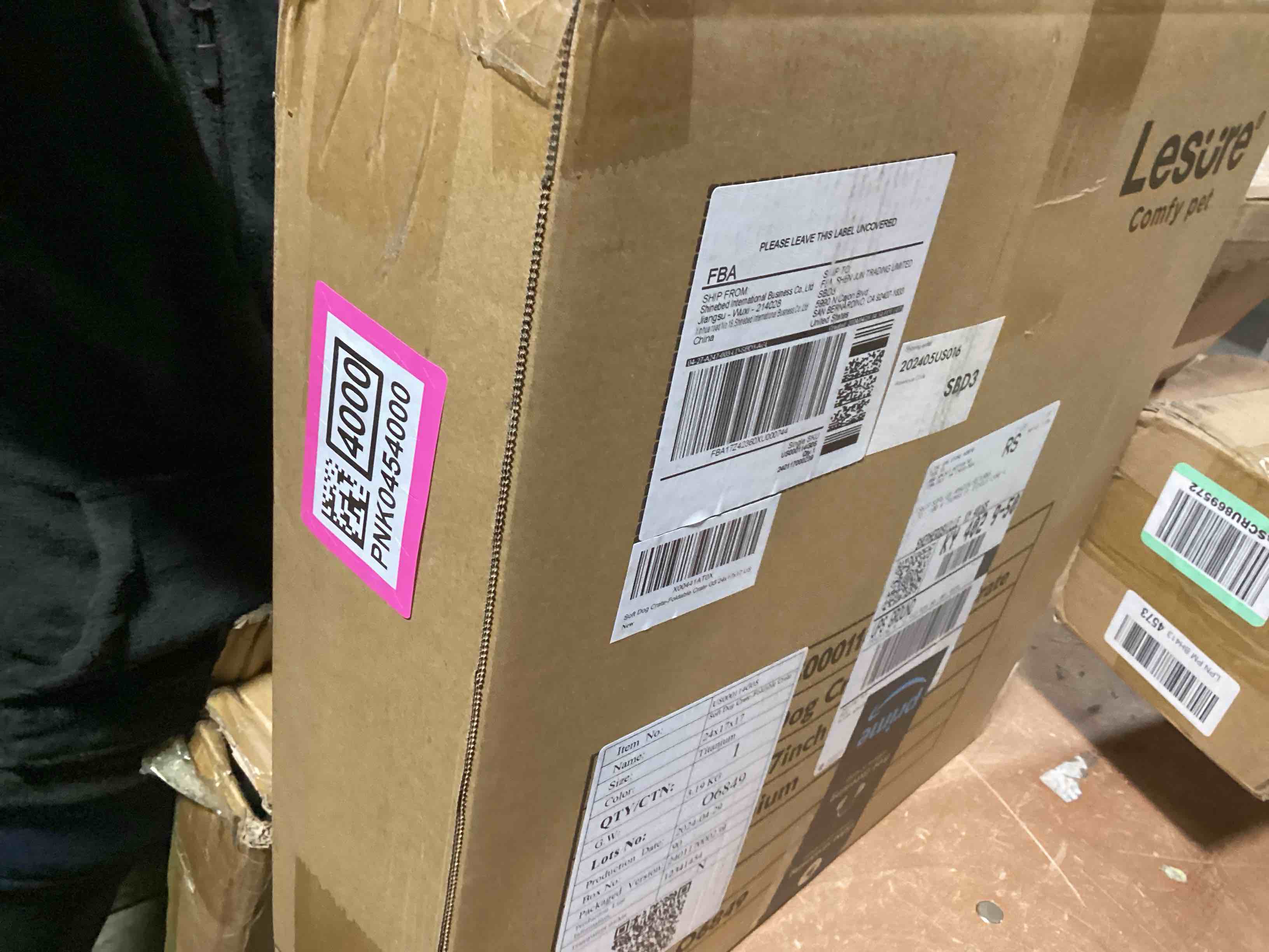https://s3.amazonaws.com/lotting-images-prod/bidfta/PNK0454000_1729166225874.jpeg