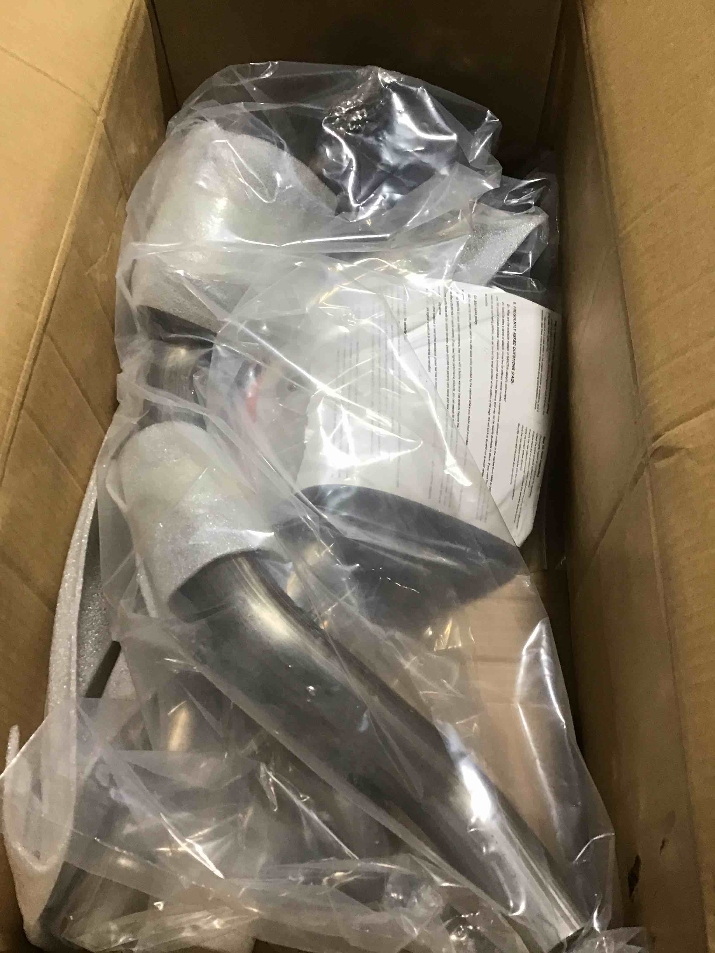 https://s3.amazonaws.com/lotting-images-prod/bidfta/PNK0454301_1731359620720.jpeg