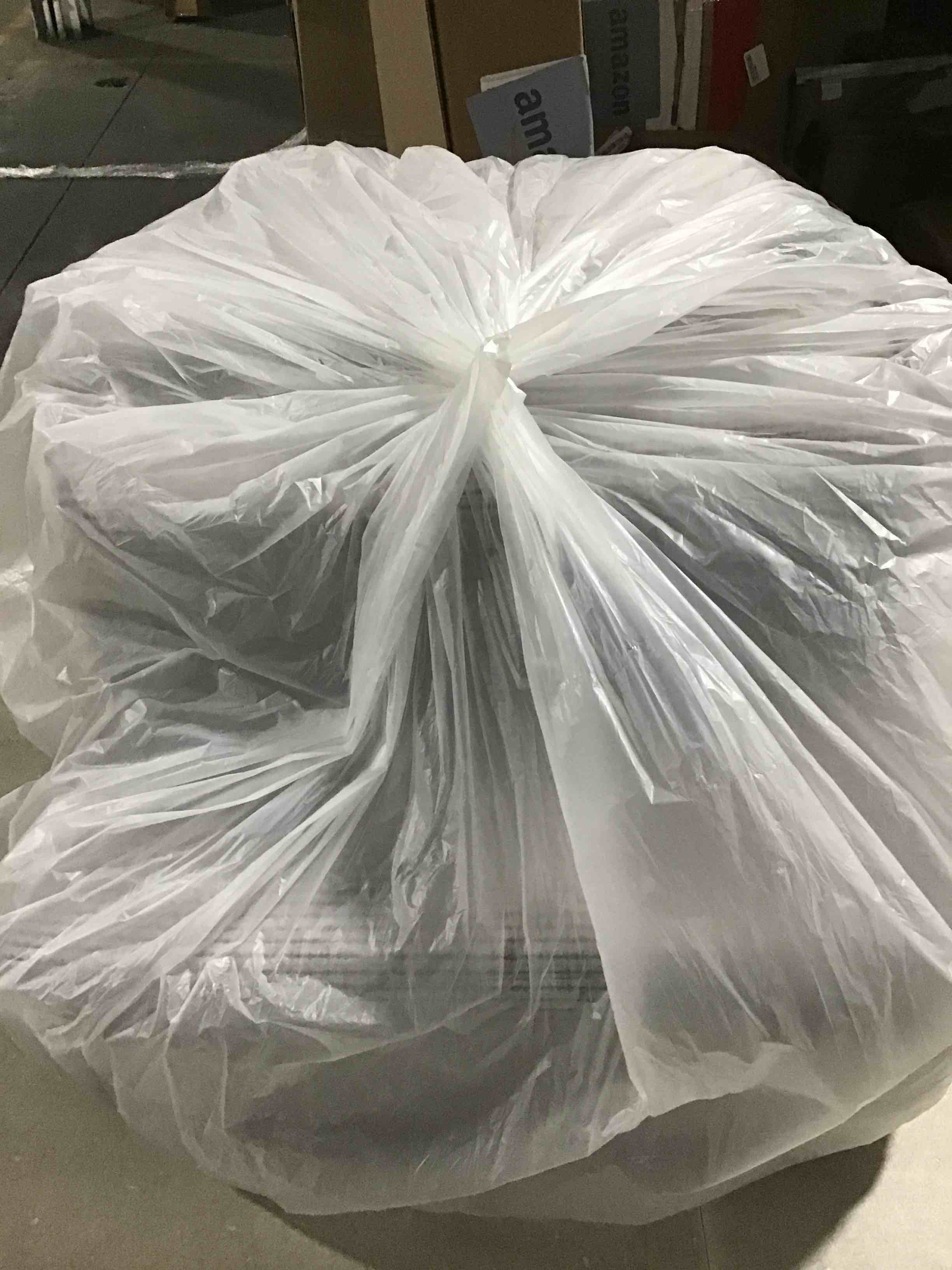 https://s3.amazonaws.com/lotting-images-prod/bidfta/PNK0454749_1730830590015.jpeg