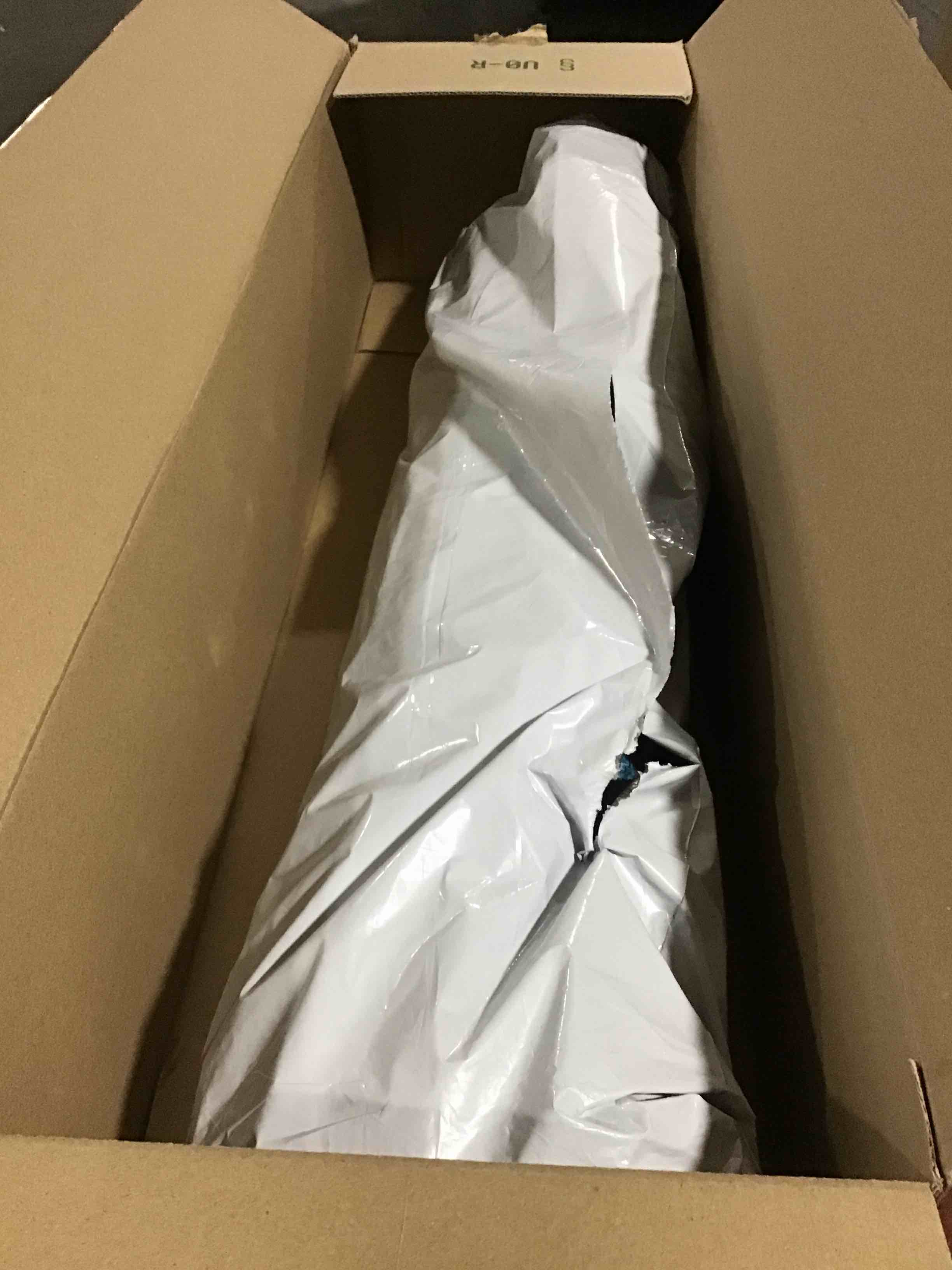 https://s3.amazonaws.com/lotting-images-prod/bidfta/PNK0455187_1730309060061.jpeg