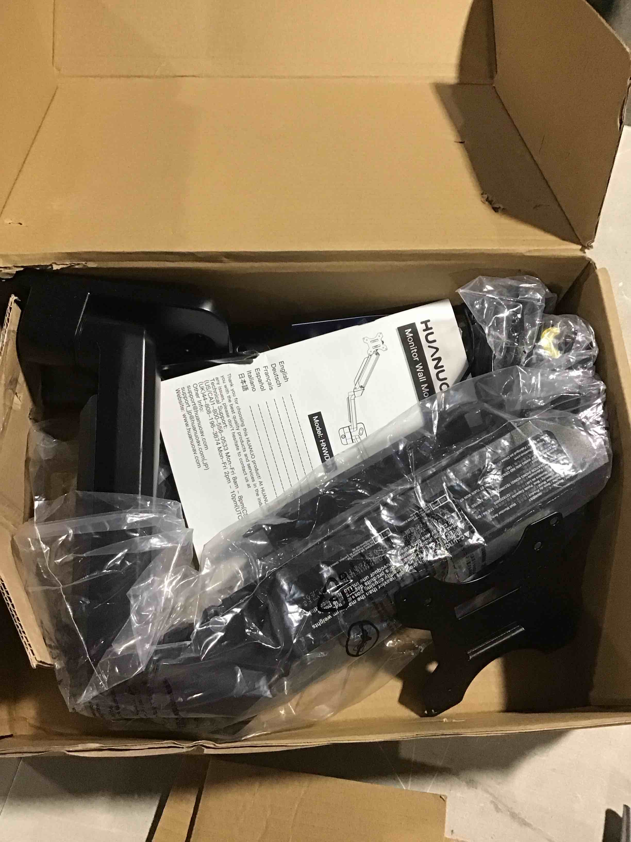 https://s3.amazonaws.com/lotting-images-prod/bidfta/PNK0455709_1729688410037.jpeg