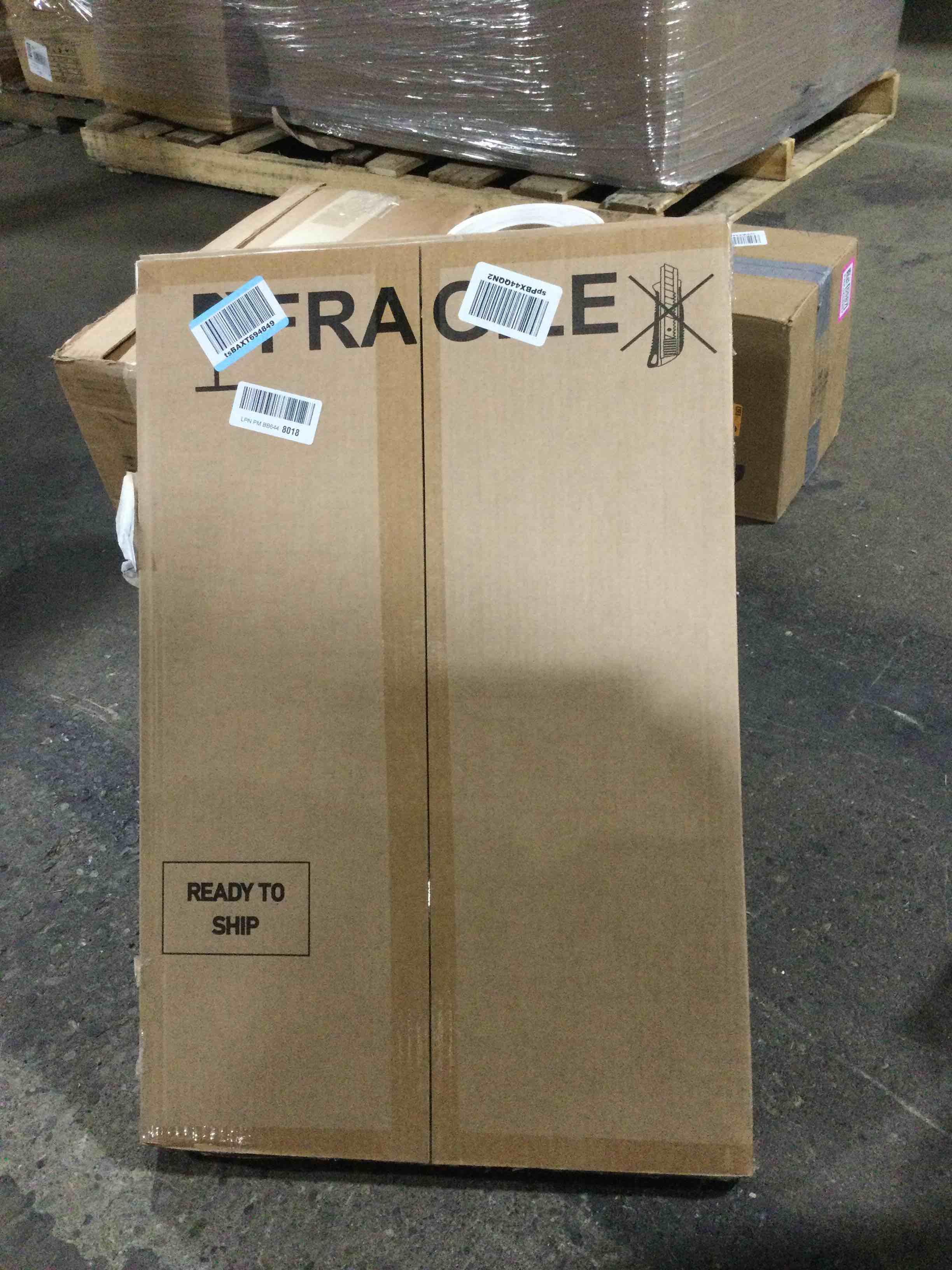 https://s3.amazonaws.com/lotting-images-prod/bidfta/PNK0455961_1729107893136.jpeg