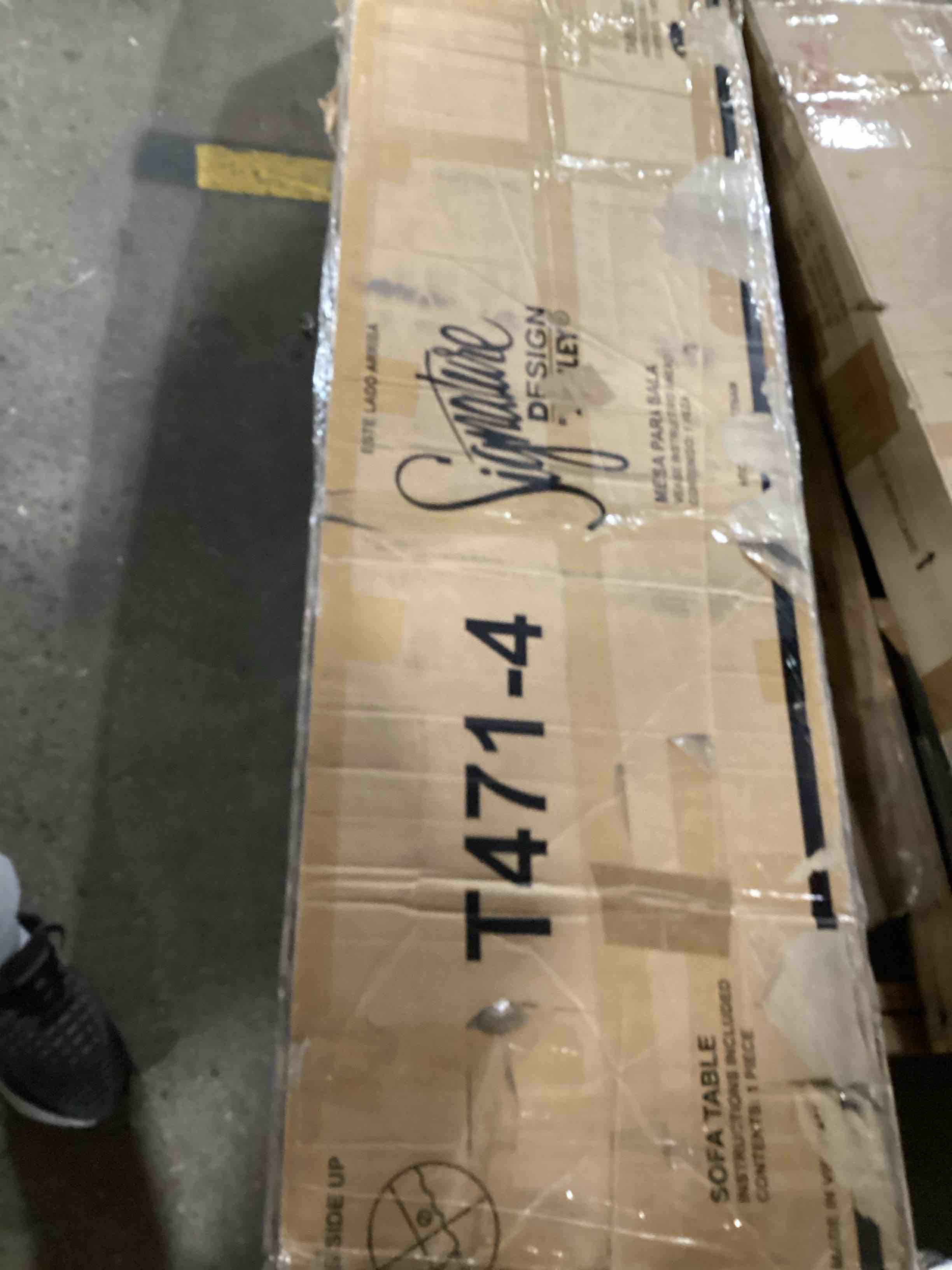 https://s3.amazonaws.com/lotting-images-prod/bidfta/PNK0456733_1730289798928.jpeg