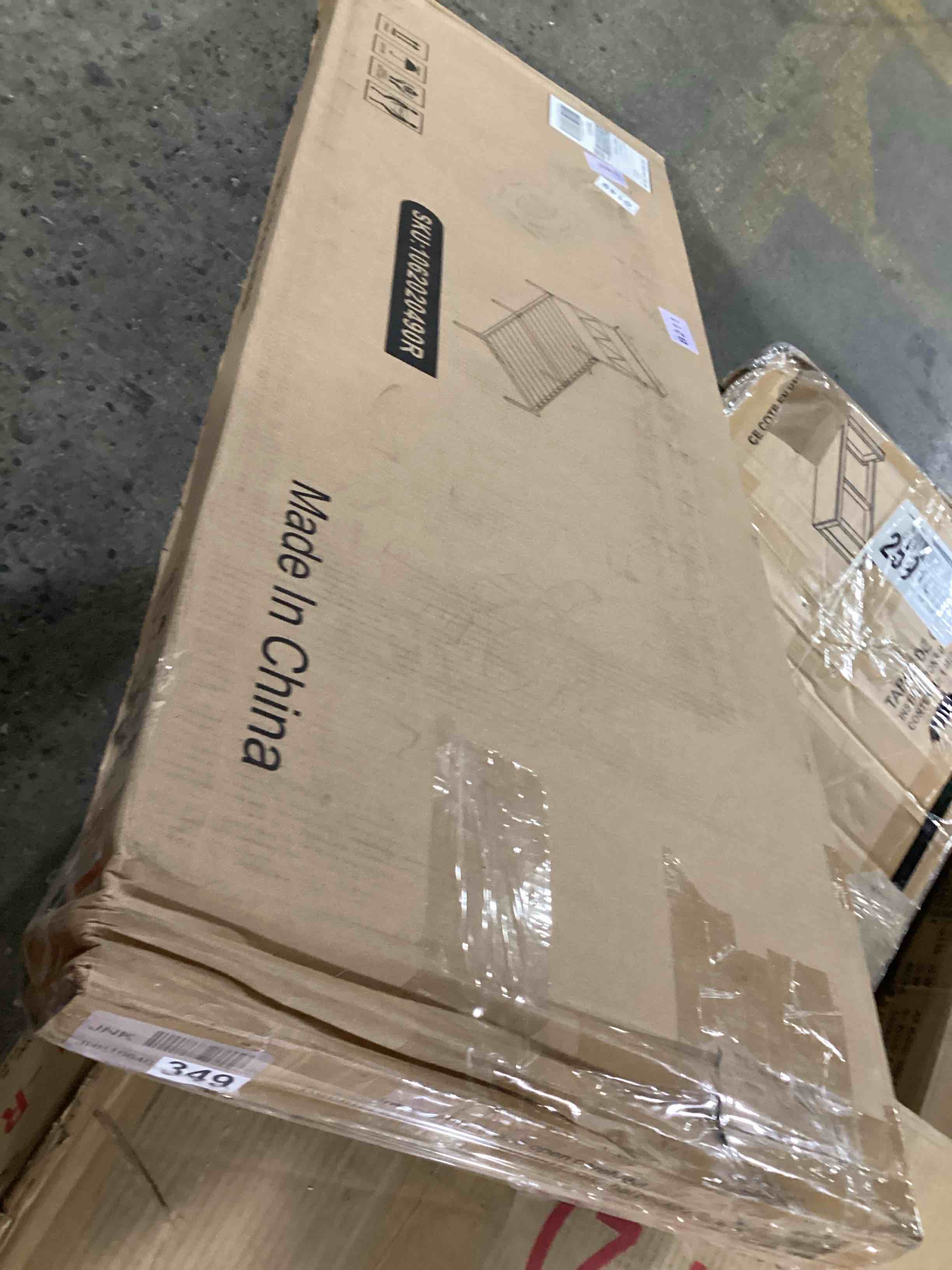 https://s3.amazonaws.com/lotting-images-prod/bidfta/PNK0456737_1730288801125.jpeg