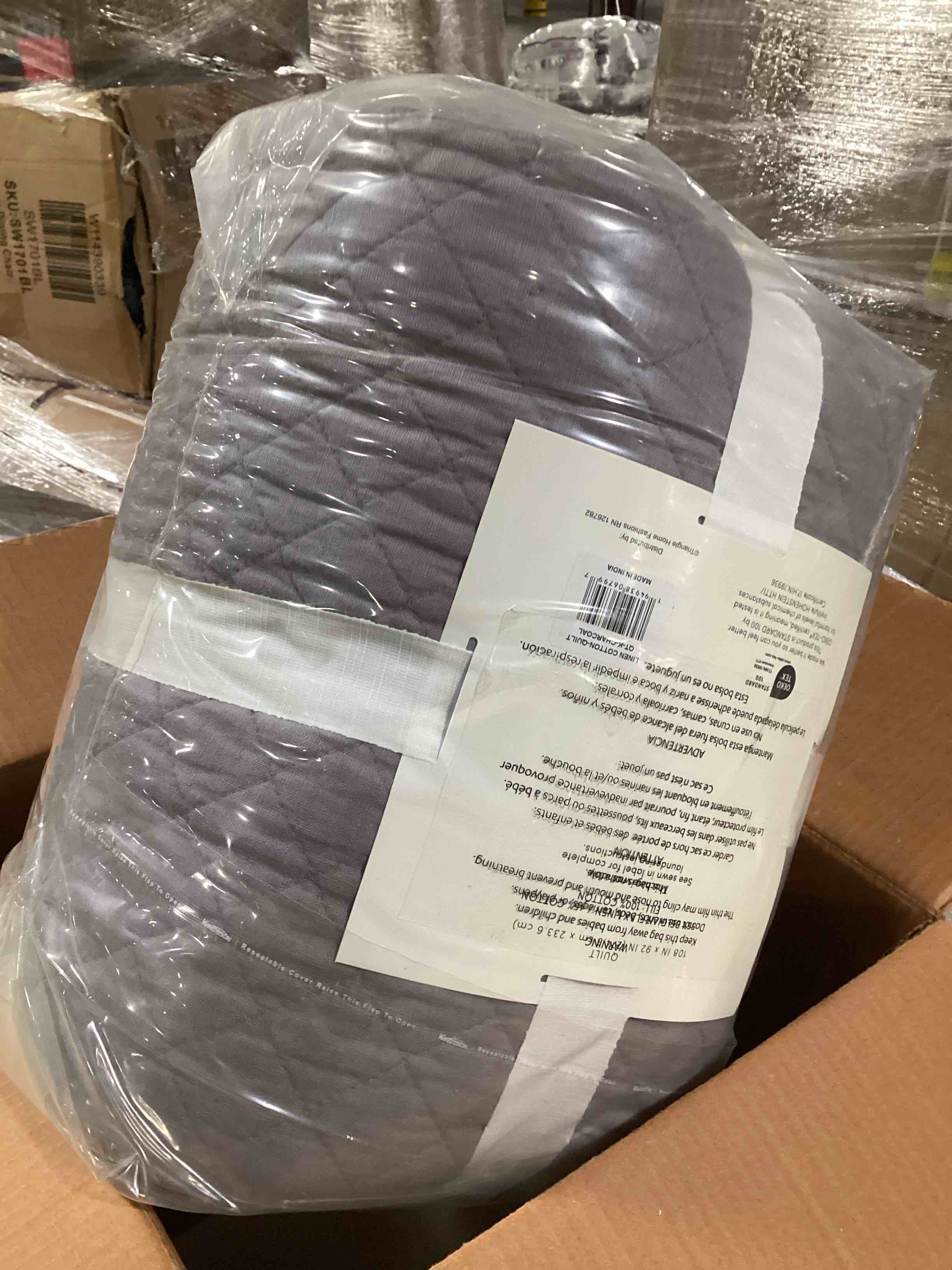 https://s3.amazonaws.com/lotting-images-prod/bidfta/PNK0457068_1729858803676.jpeg